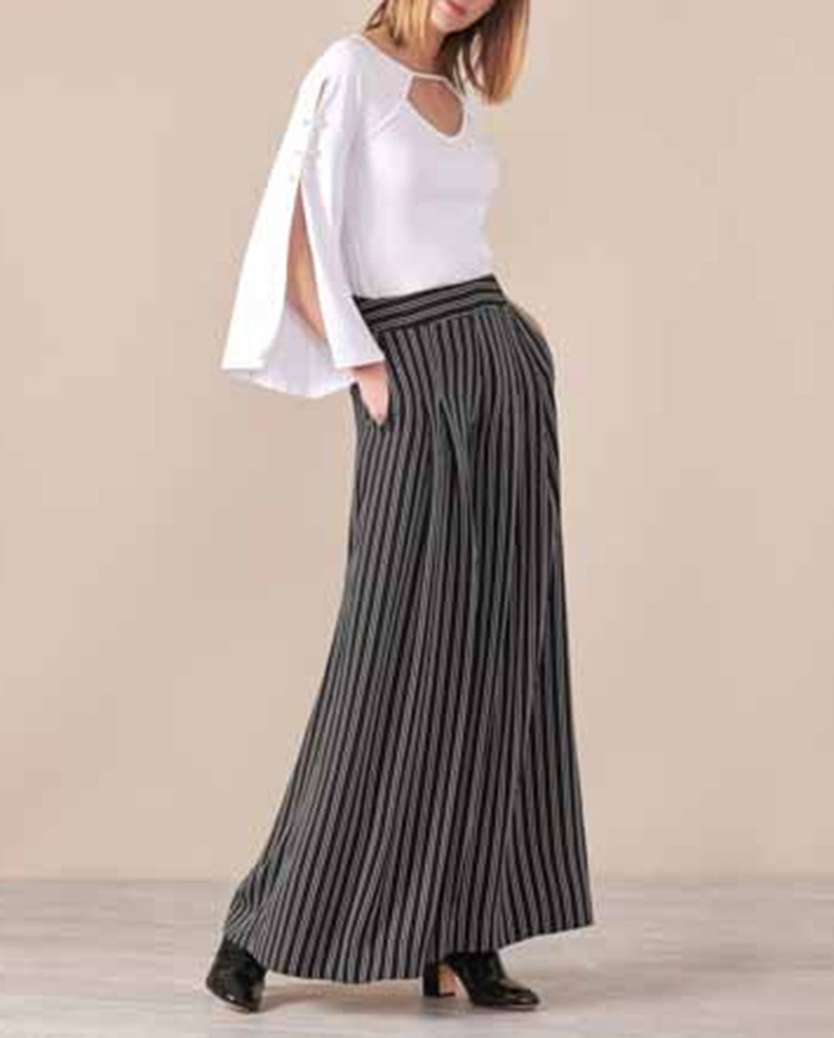Top Lynda - White