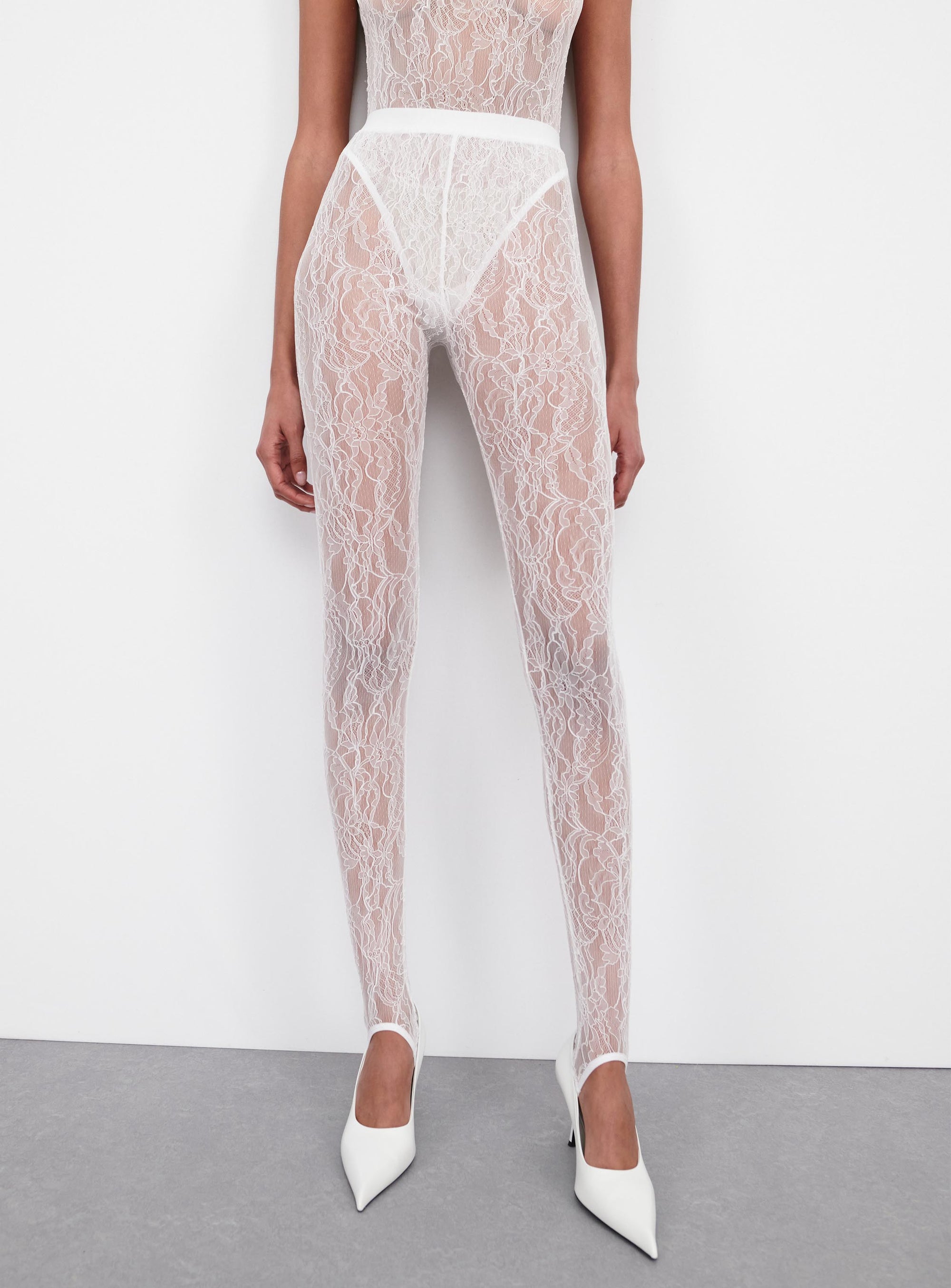 Lace Stirrup Legging - White
