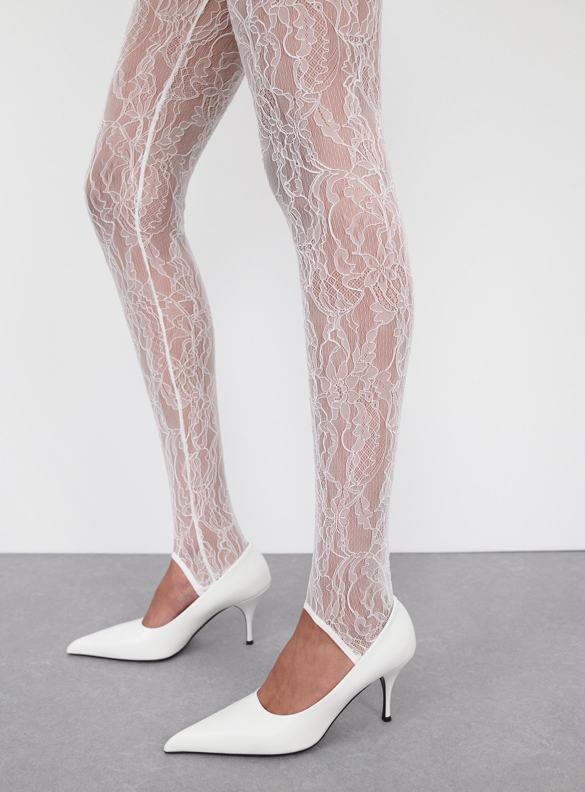Lace Stirrup Legging - White