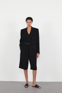 Light Mid Rise Short - Black
