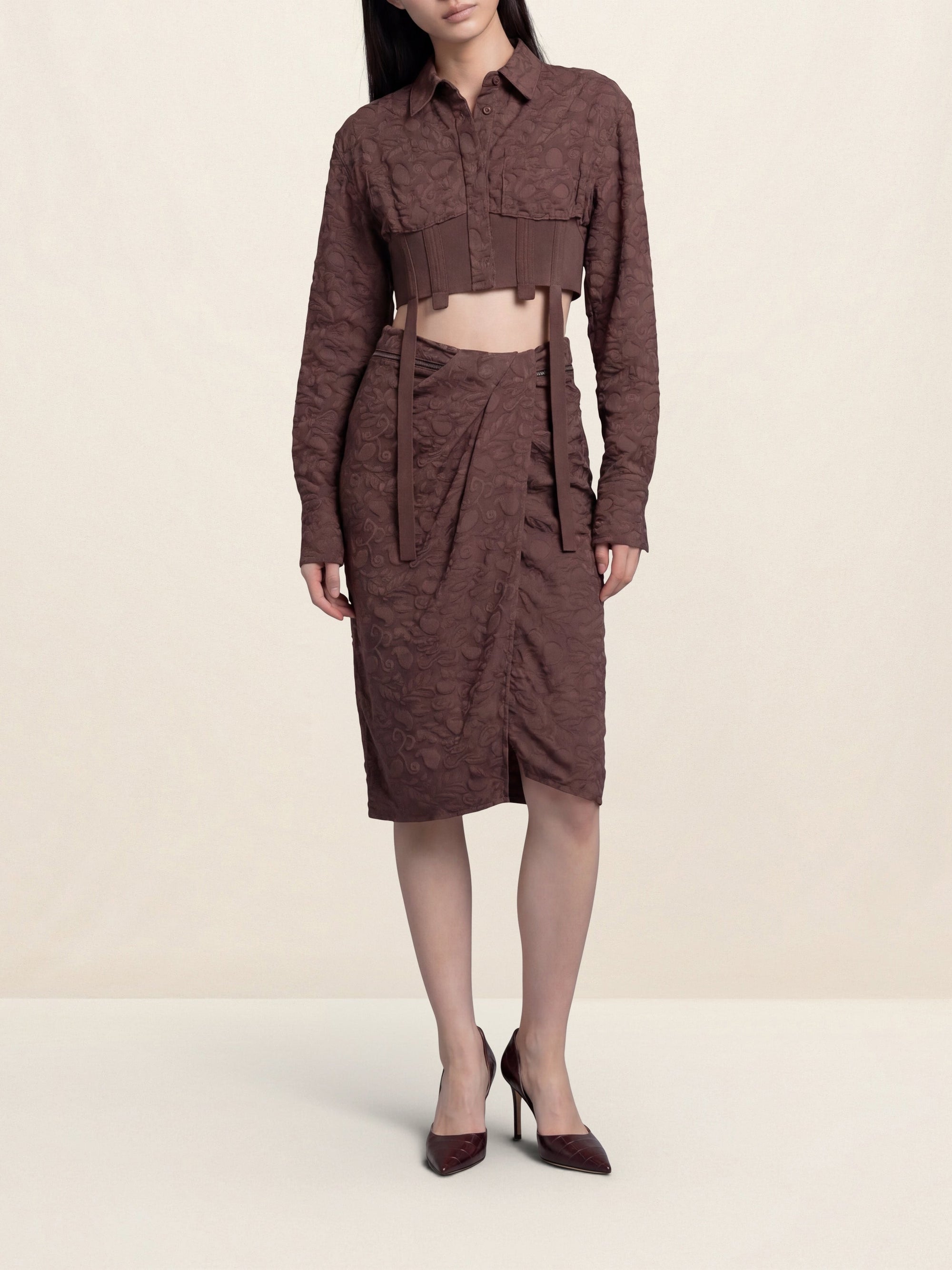 BROWN LEAVES JACQUARD LA CHEMISE CINTA