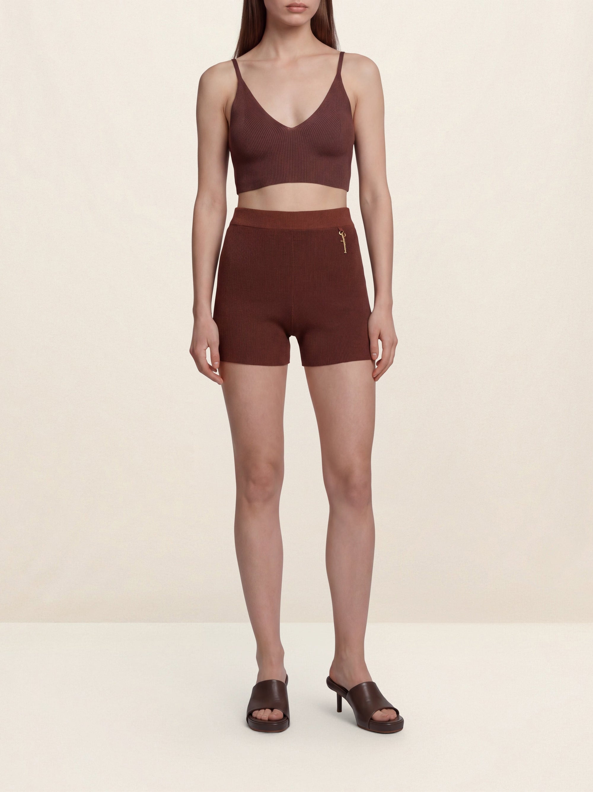BROWN LE SHORT PRALU