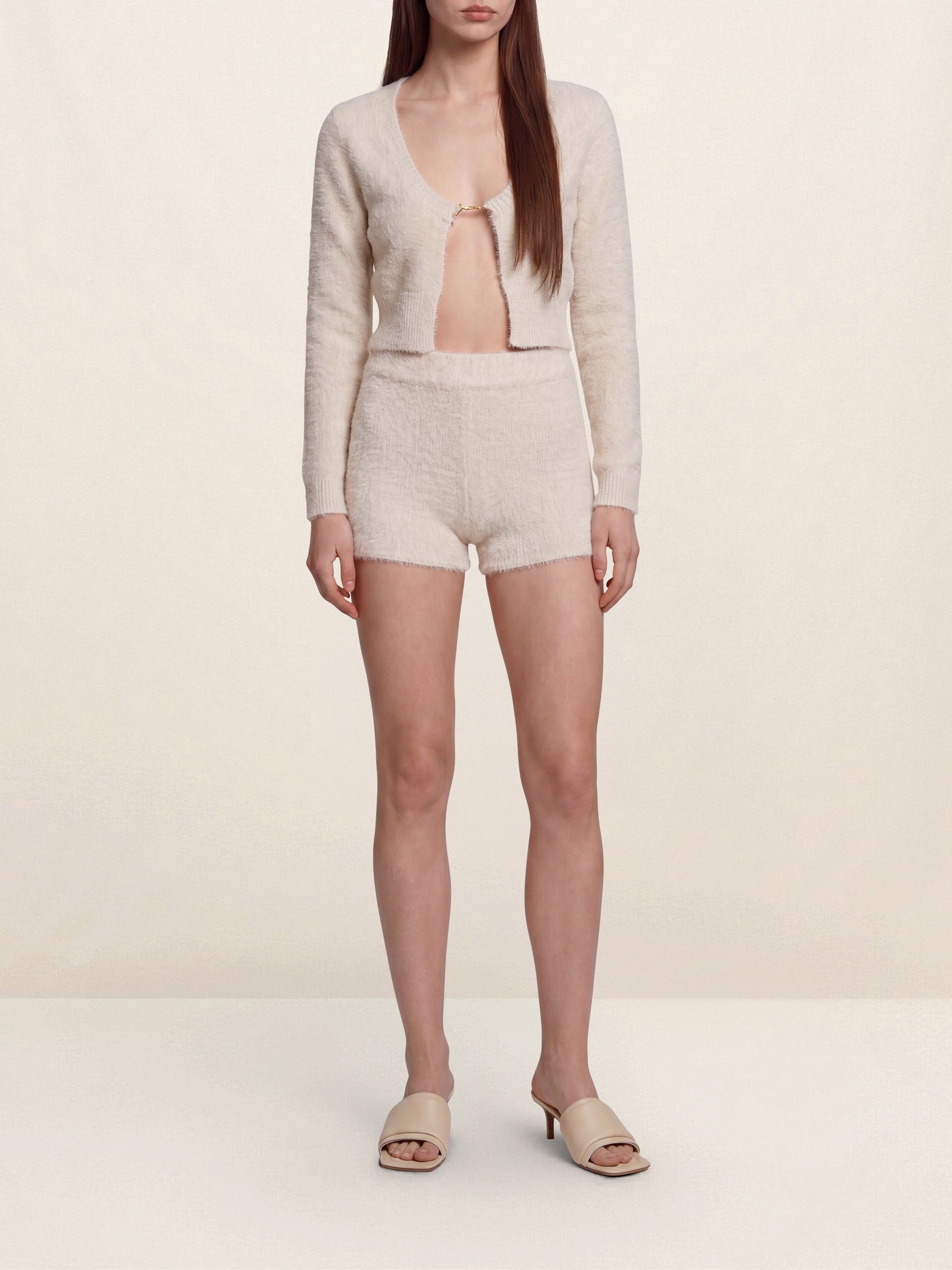 OFF-WHITE LE SHORT NEVE