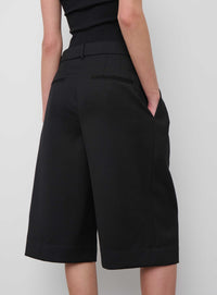Low Rise Short - Black
