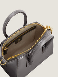 BOX LEATHER WITH GOLDEN JEWELLERY
