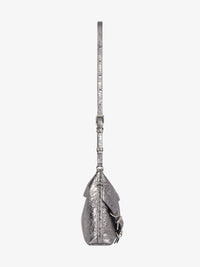 Sac Voyou crossbody en cuir laminé - Silvery Grey
