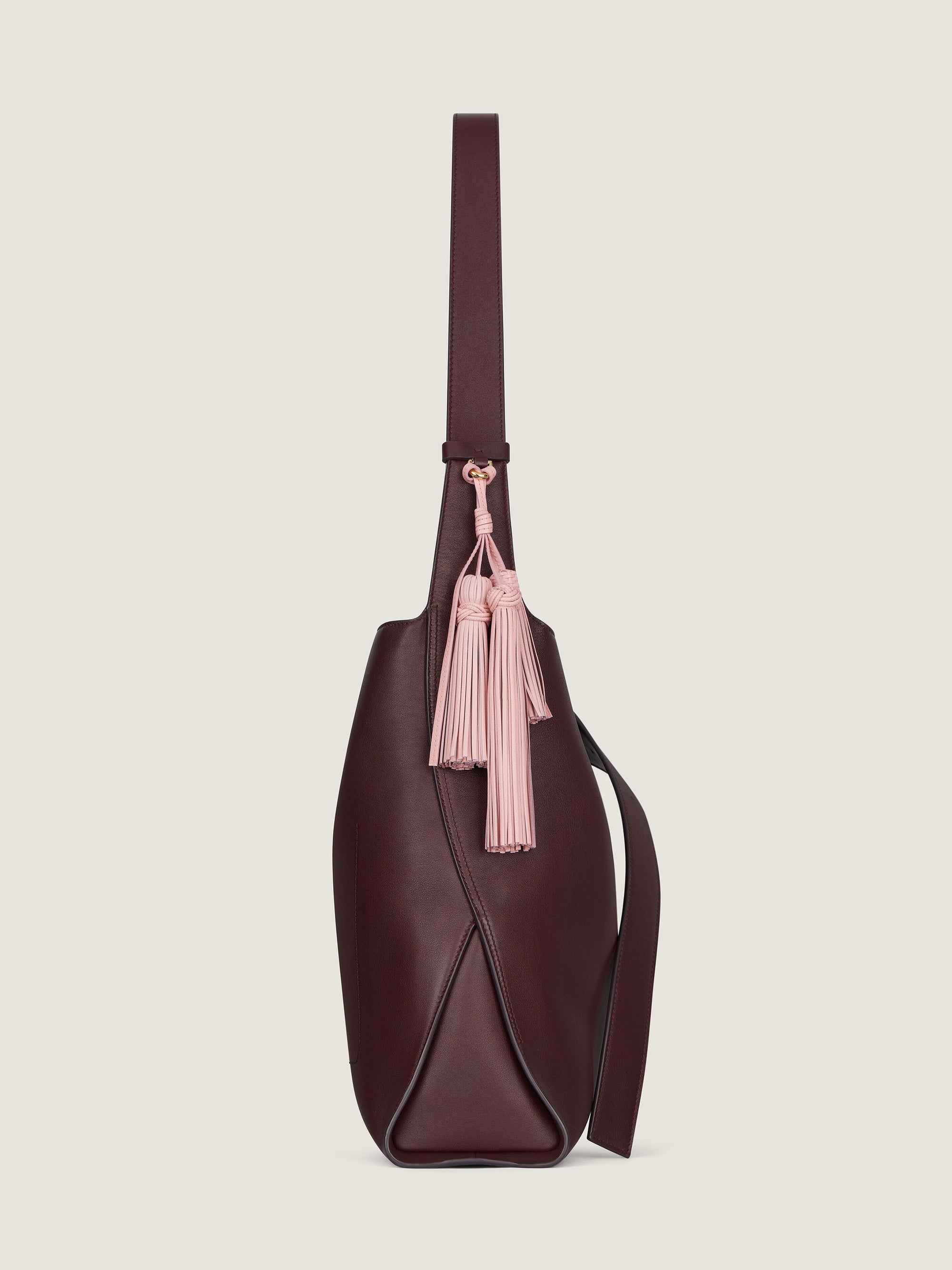 SMOOTH LEATHER & LEATHER TASSEL