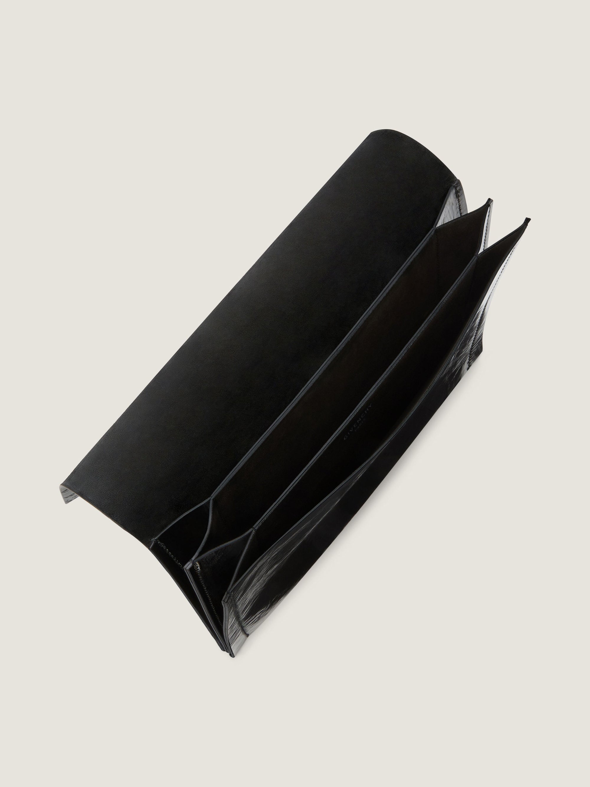 SHOW - GIVENCHY POCHETTE