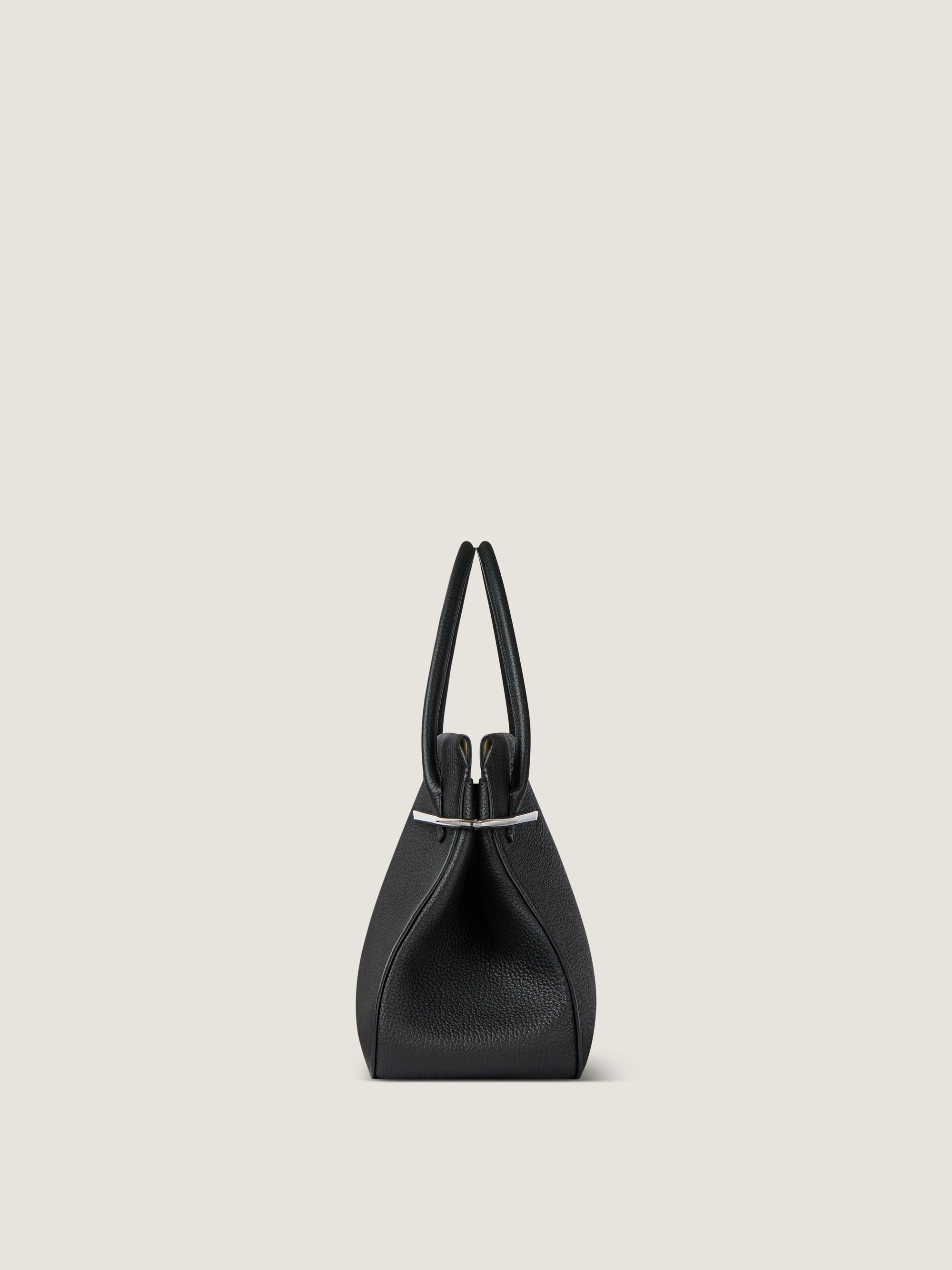 CALF GRAINED LEATHER W SILVERY JEWELRY