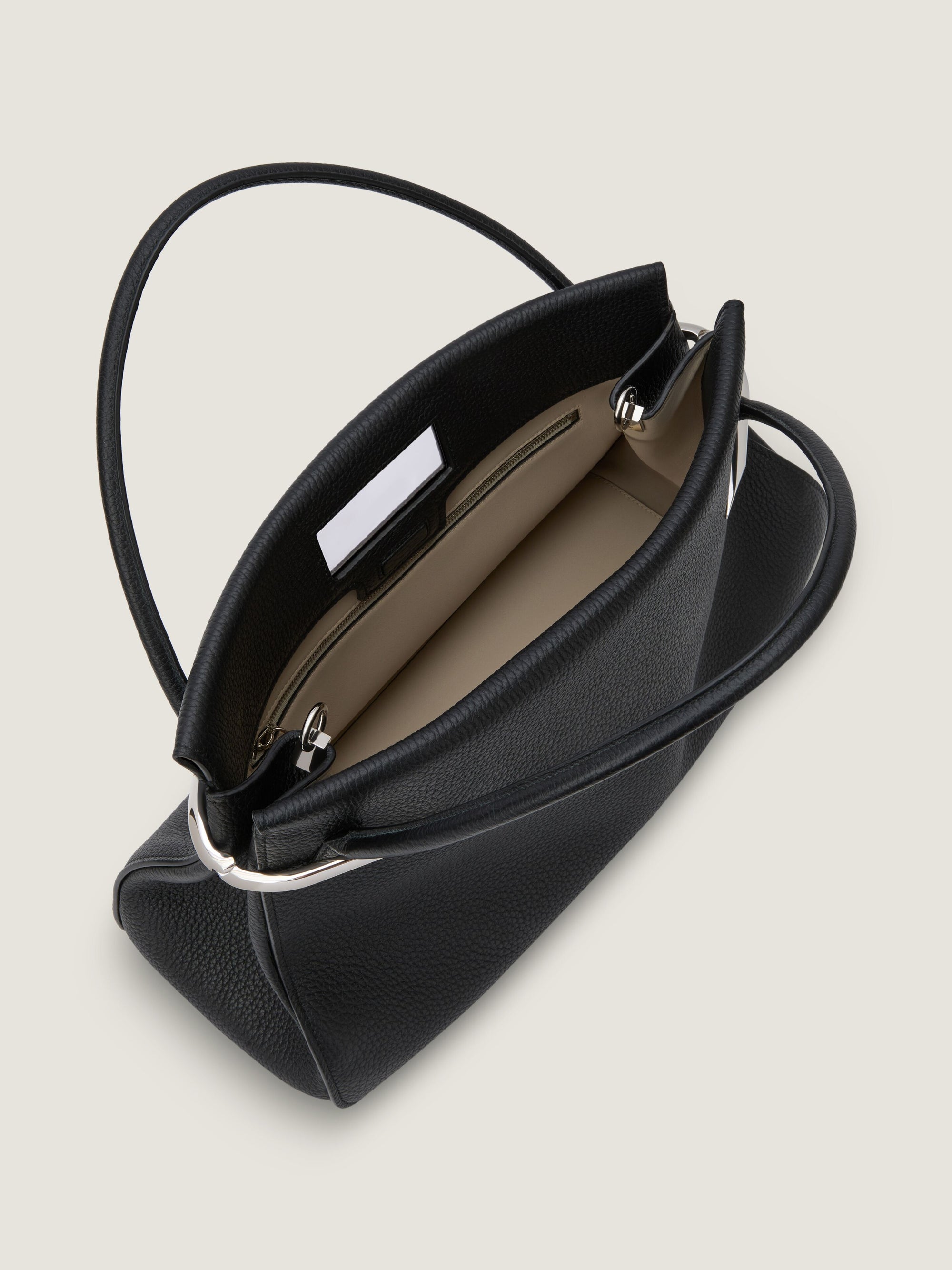 CALF GRAINED LEATHER W SILVERY JEWELRY