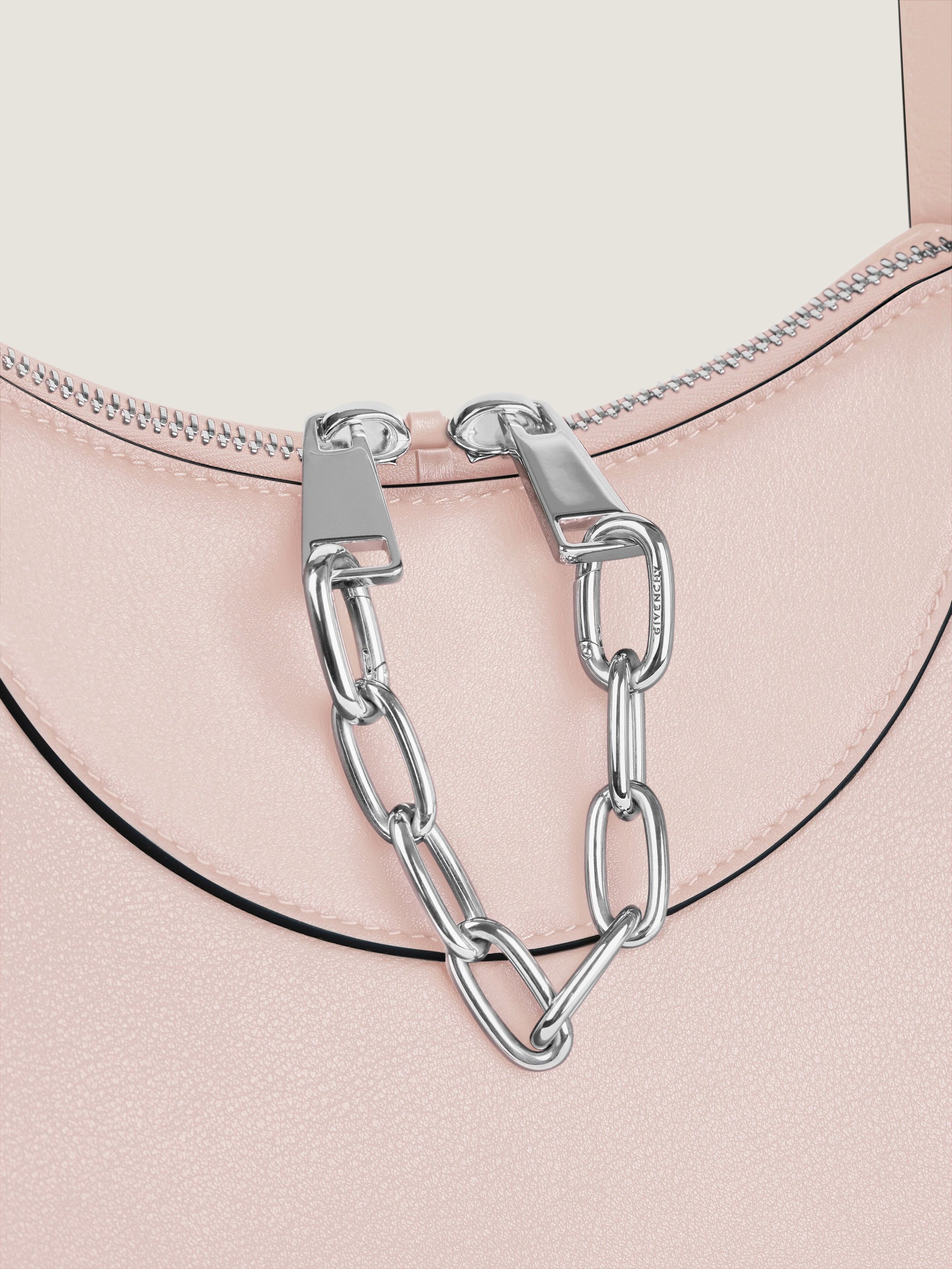 SNATCH - MEDIUM CHAIN ZIP BAG