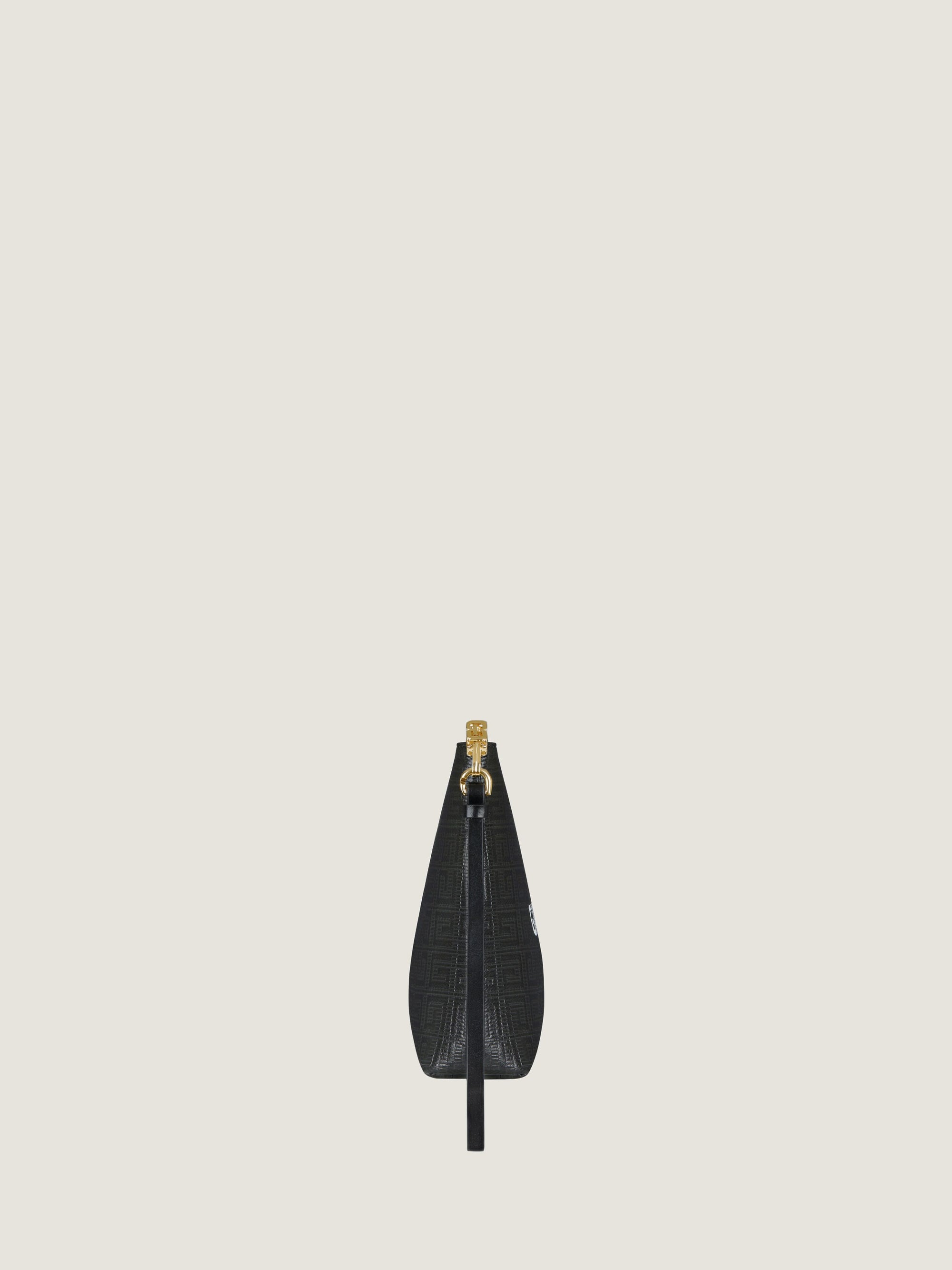 TRAVEL POUCH
