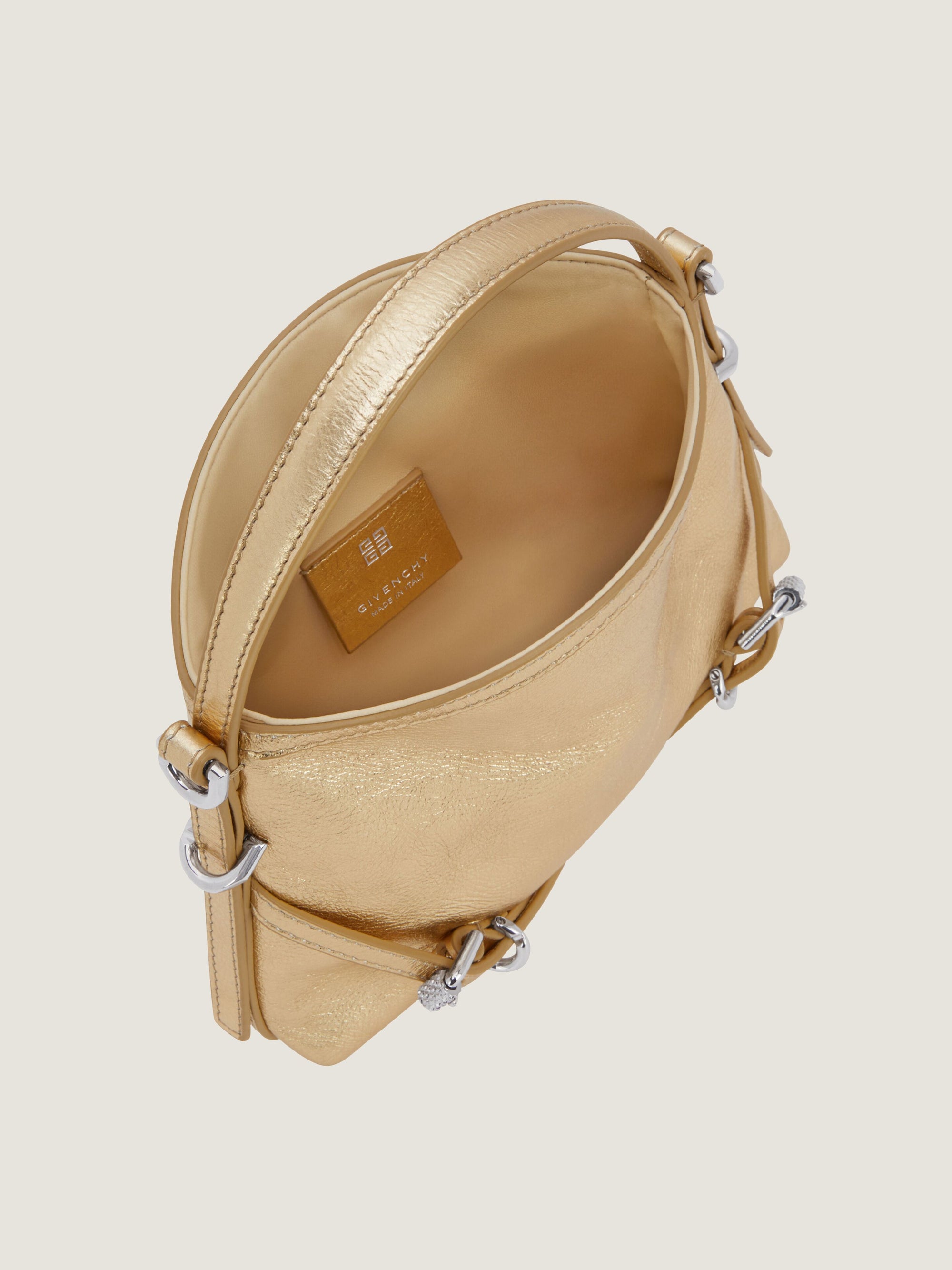 LAMINATED LEATHER & SILVERY JEWELLERY
