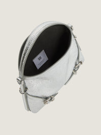 LAMINATED LEATHER W/SILVERLY JEWELRY