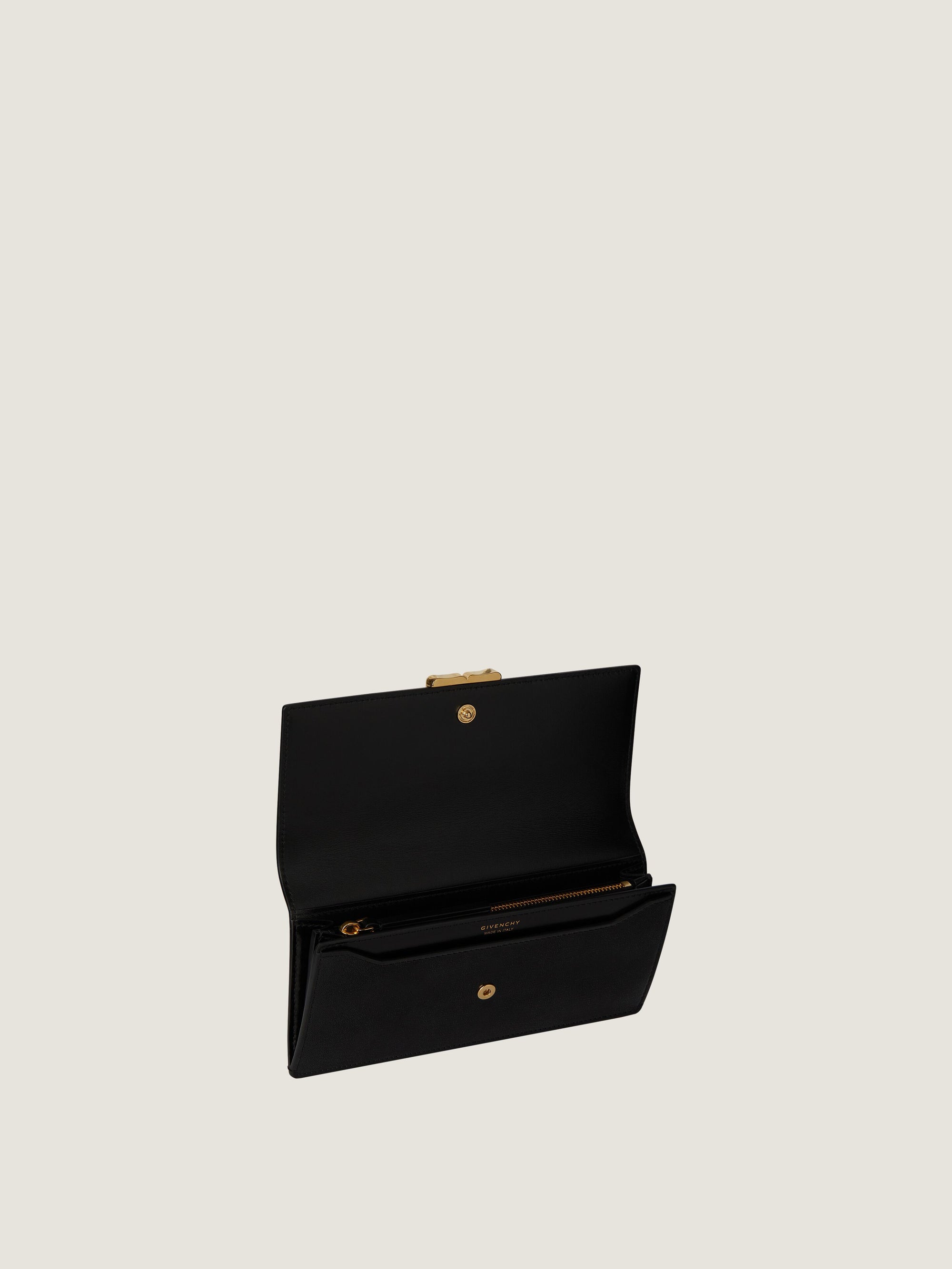 BOX LEATHER WITH GOLDEN JEWELLERY