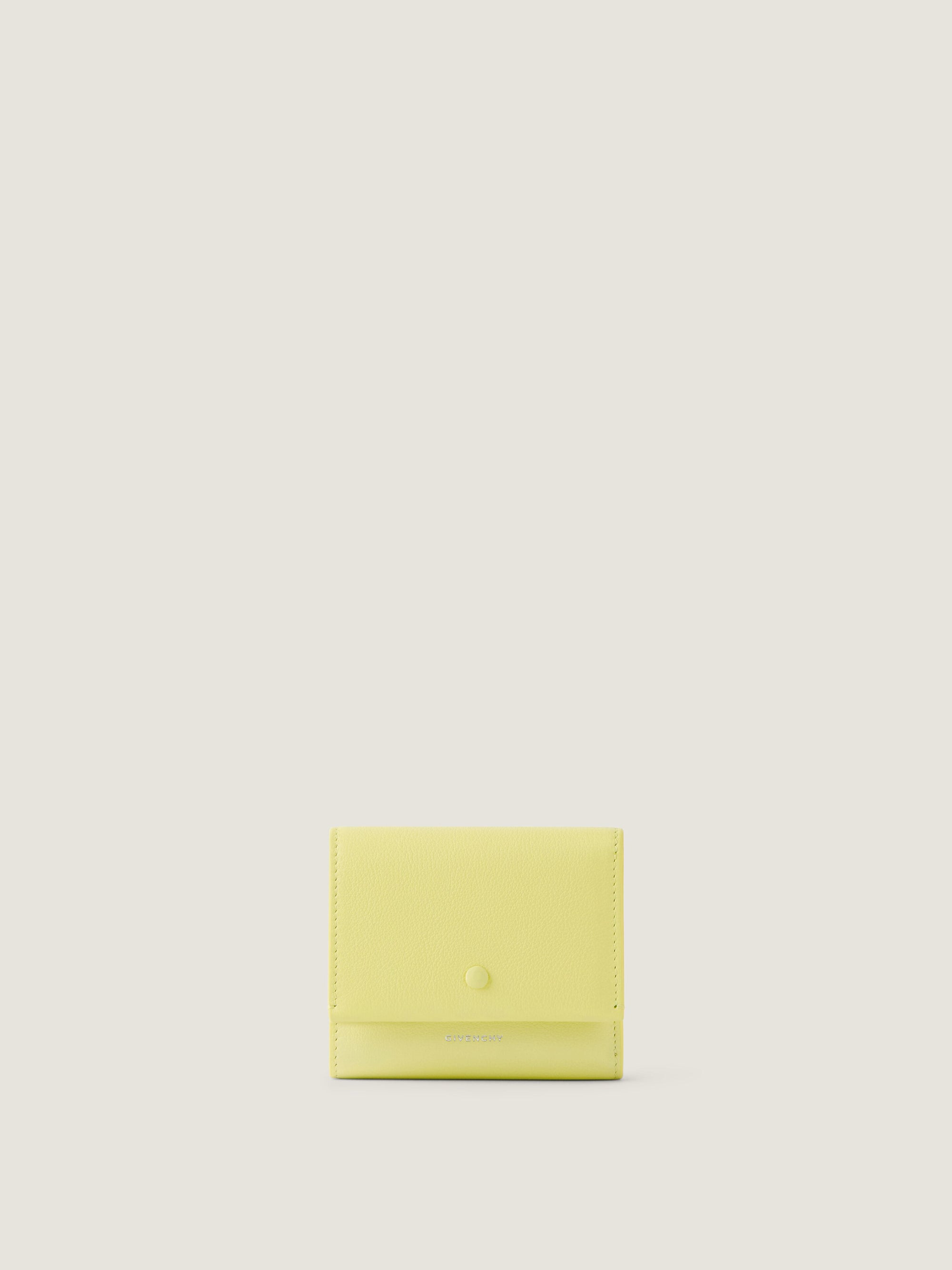DAY - MINI TRIFOLD
