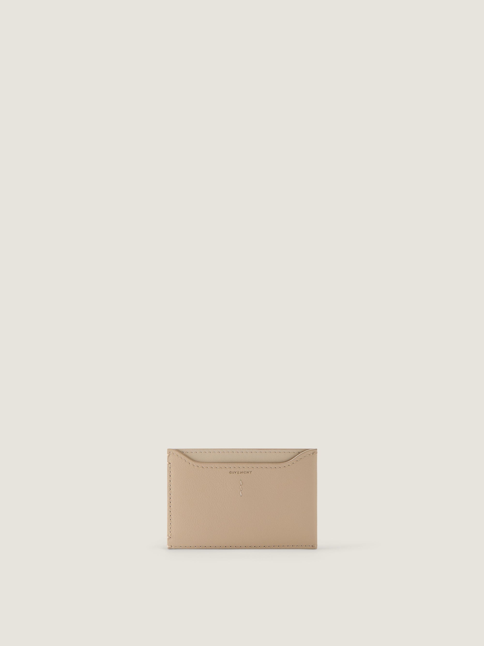 DAY - CARDHOLDER