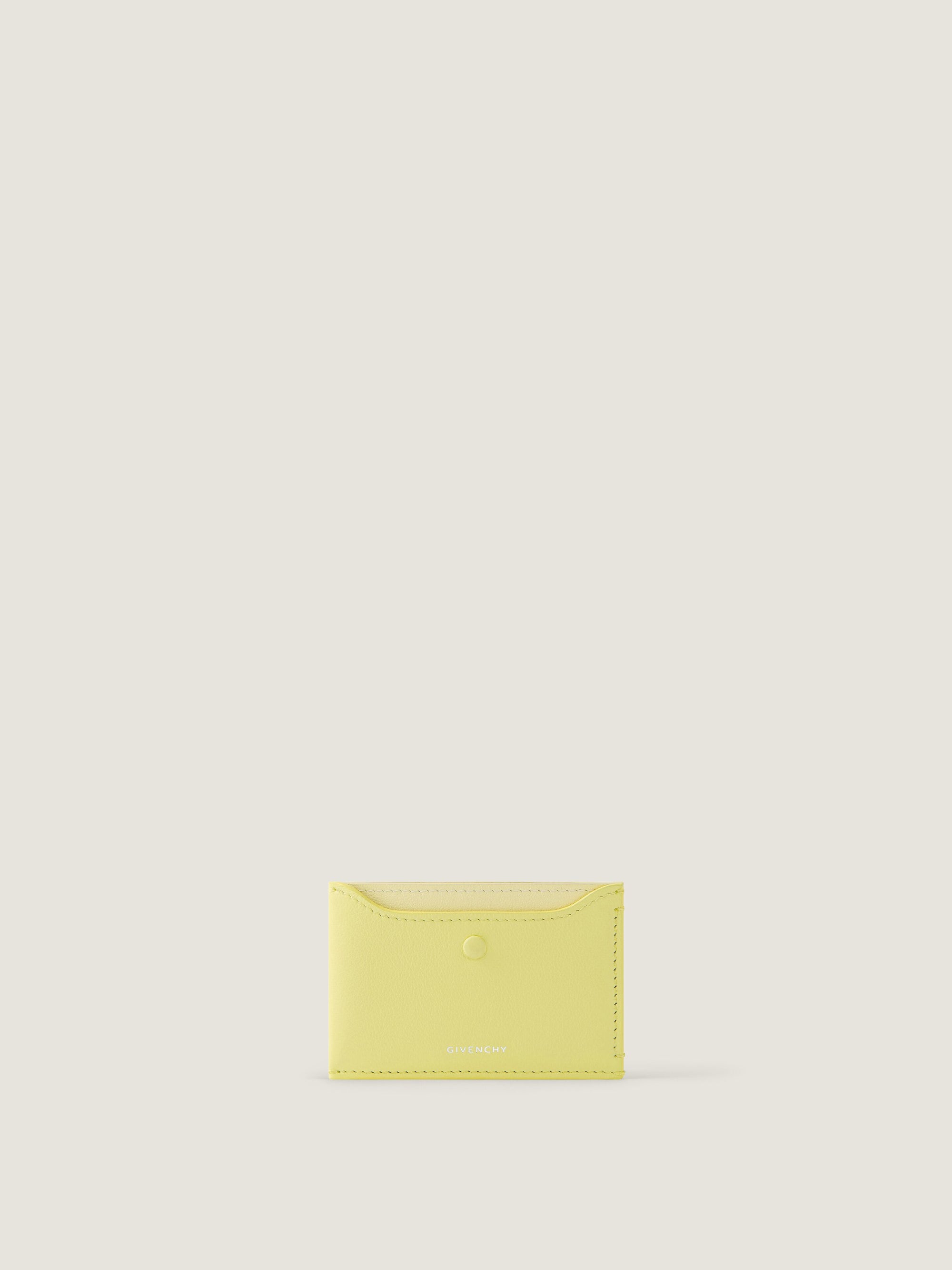 DAY - CARDHOLDER