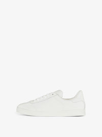 TOWN LOW TOP SNEAKERS