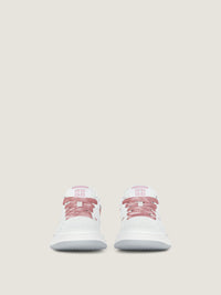 LOW TOP LACE UP SNEAKERS