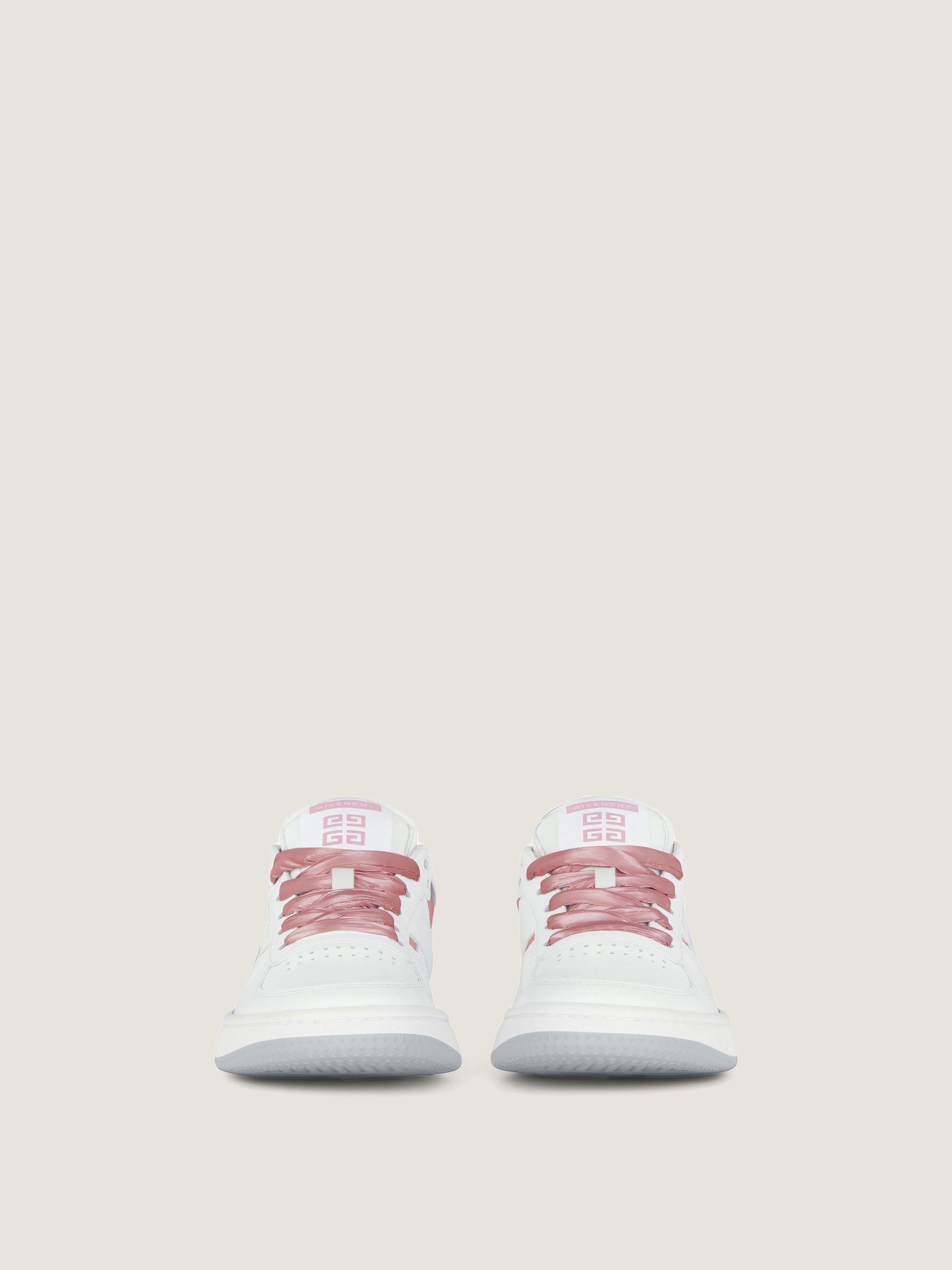 LOW TOP LACE UP SNEAKERS