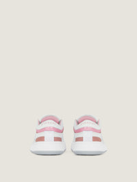 LOW TOP LACE UP SNEAKERS