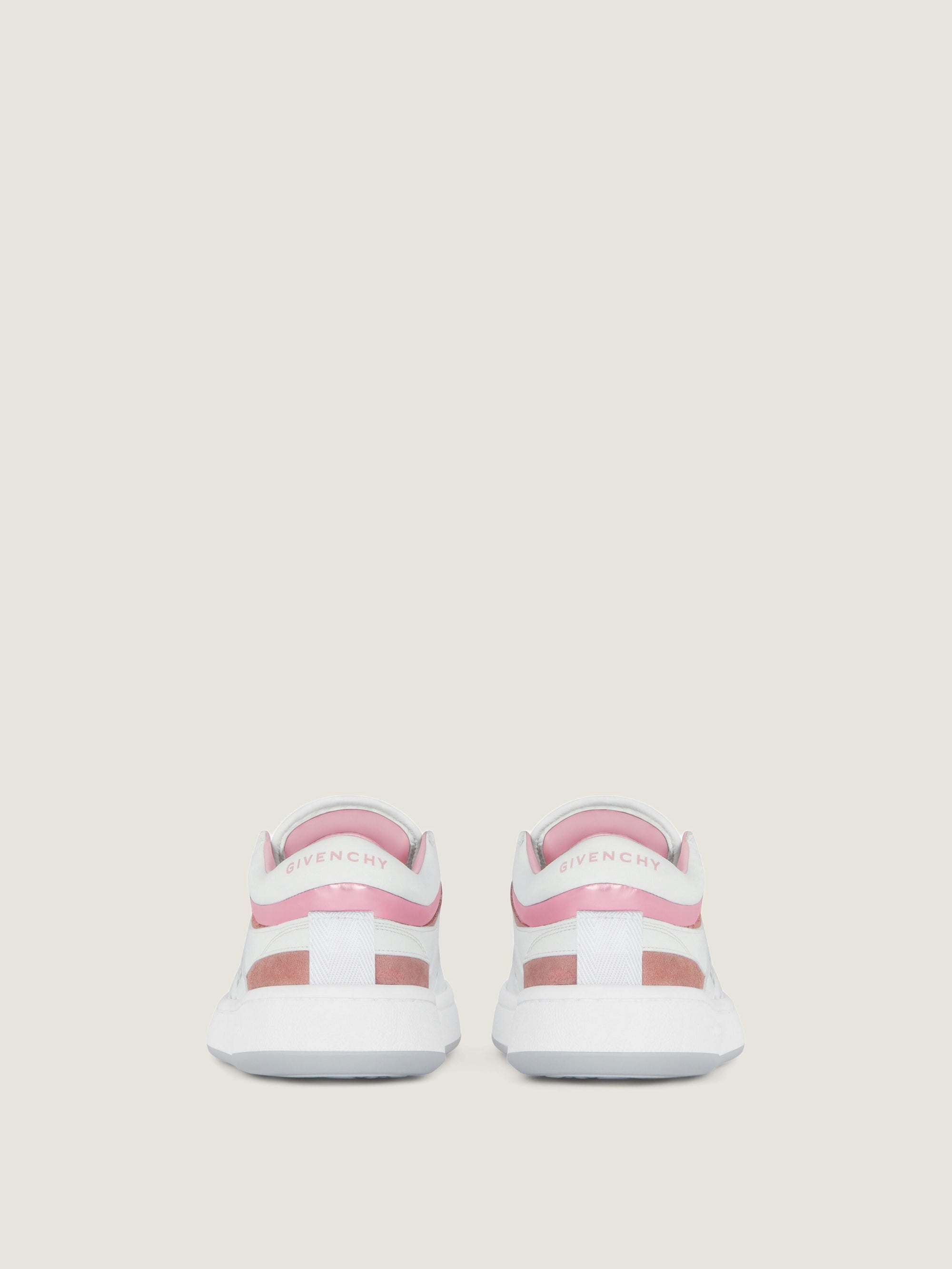 LOW TOP LACE UP SNEAKERS