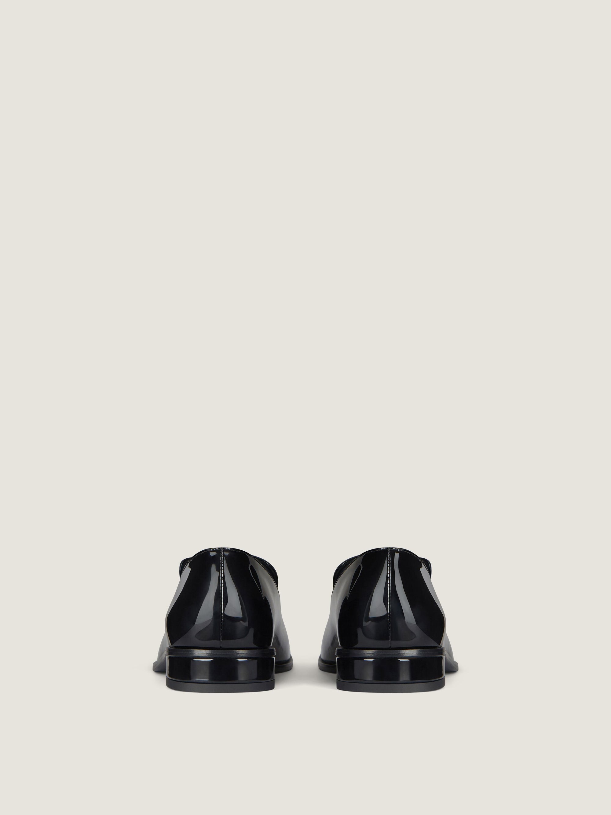 TUX LOAFER