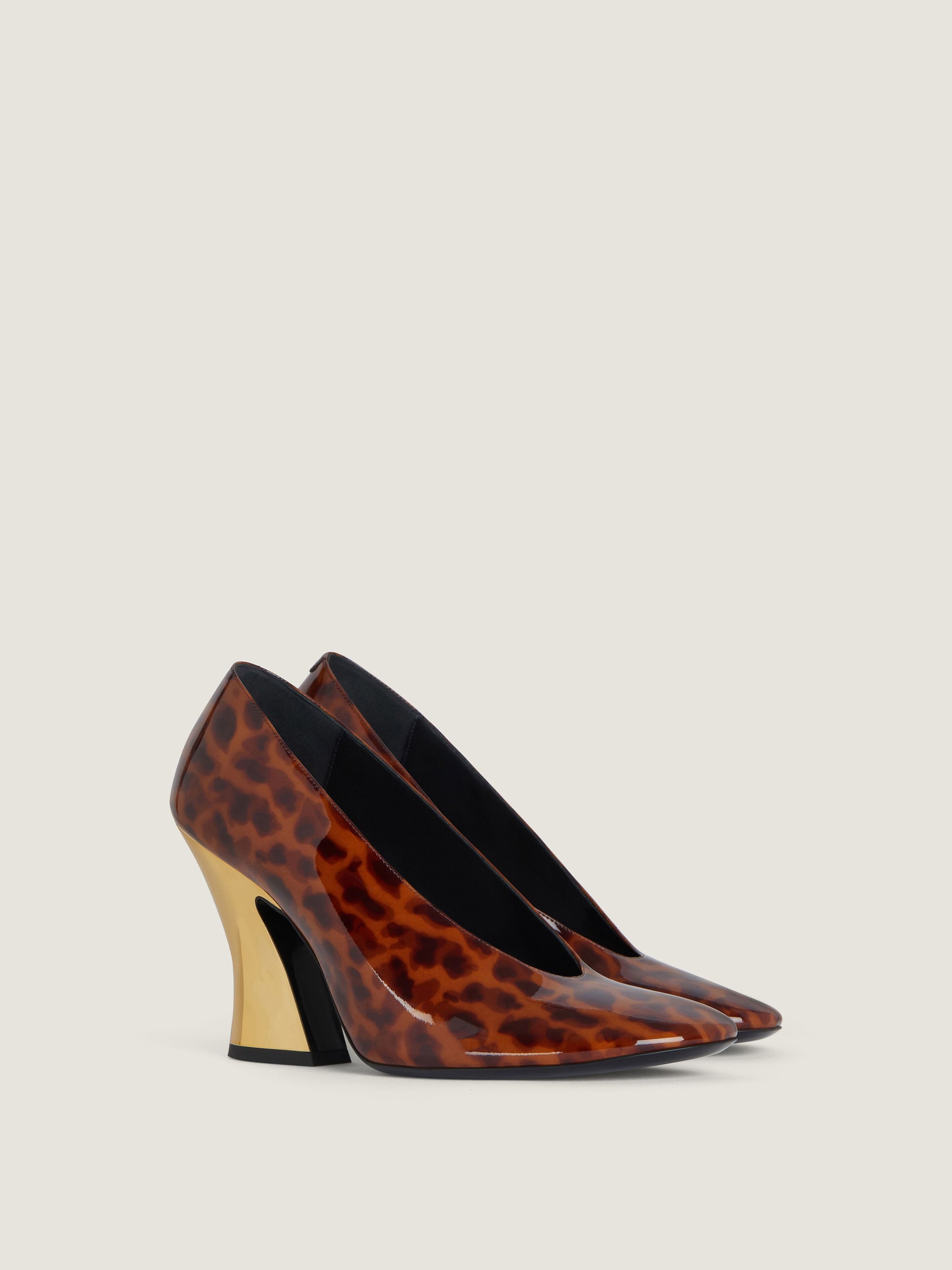 SCULPTED PUMP 95MM