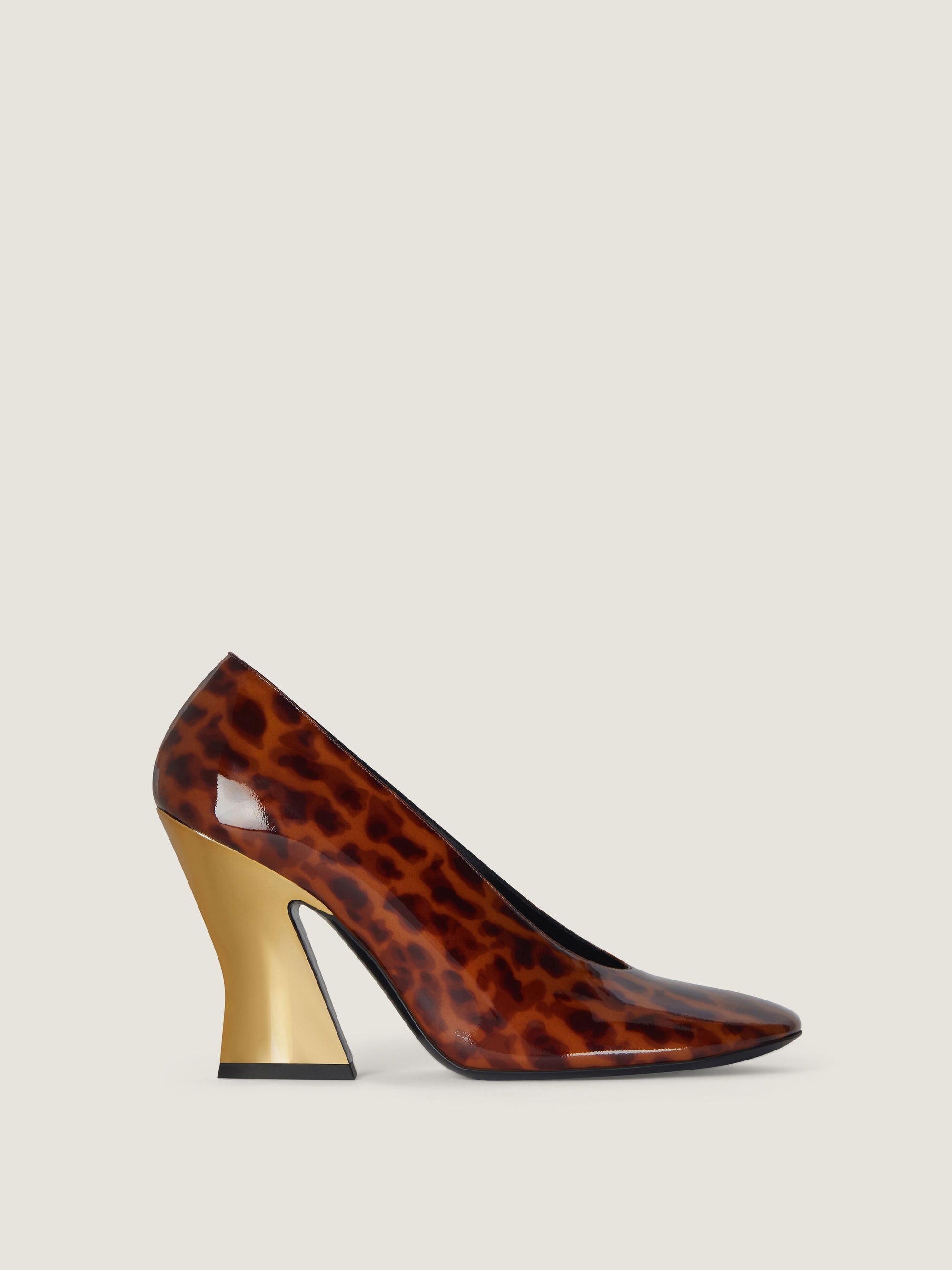 SCULPTED PUMP 95MM