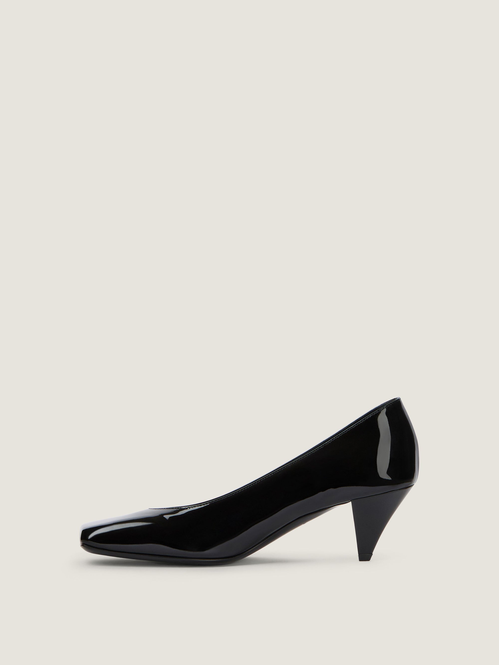 PATENT LEATHER