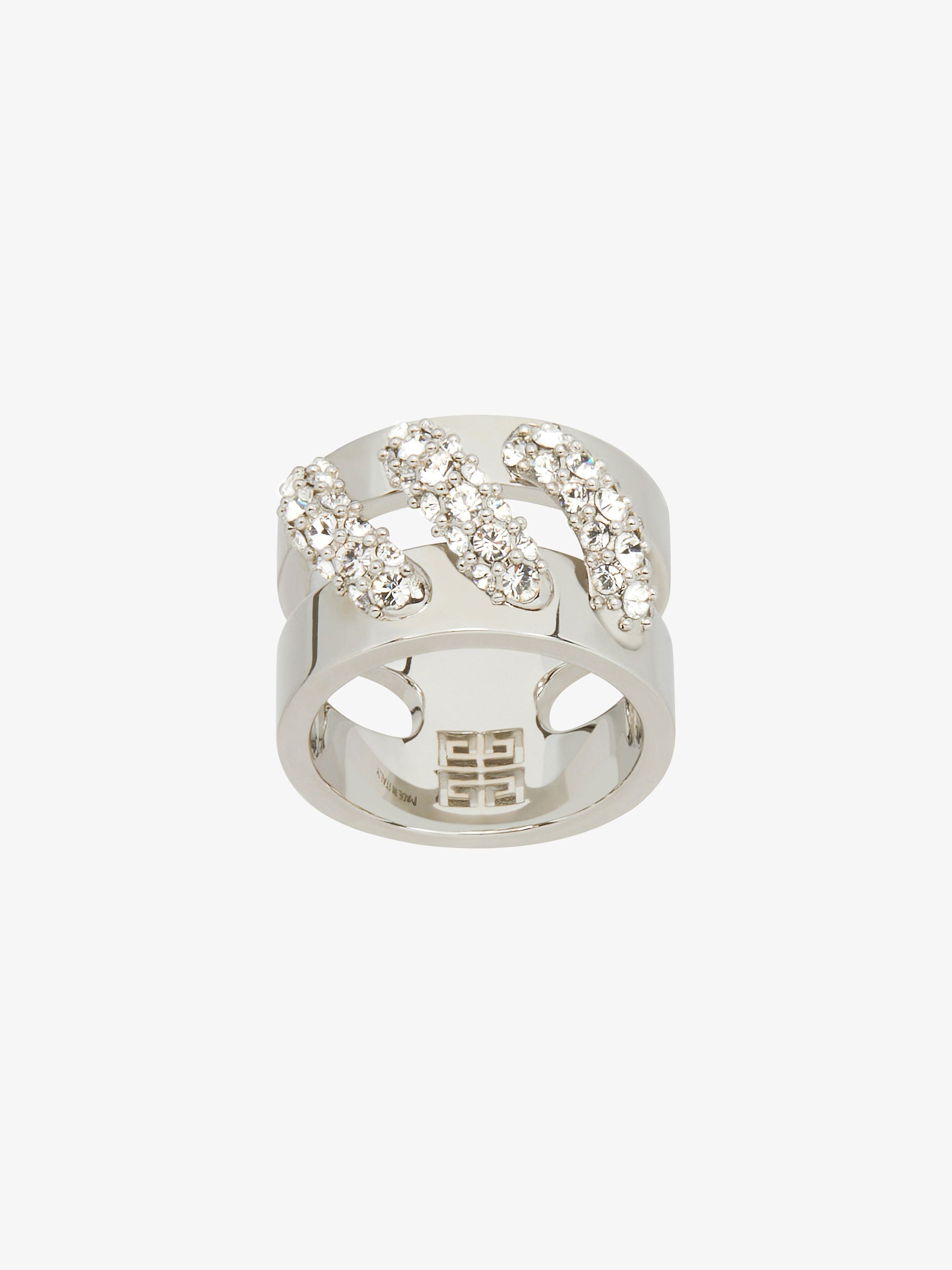 BRASS & STRASS
