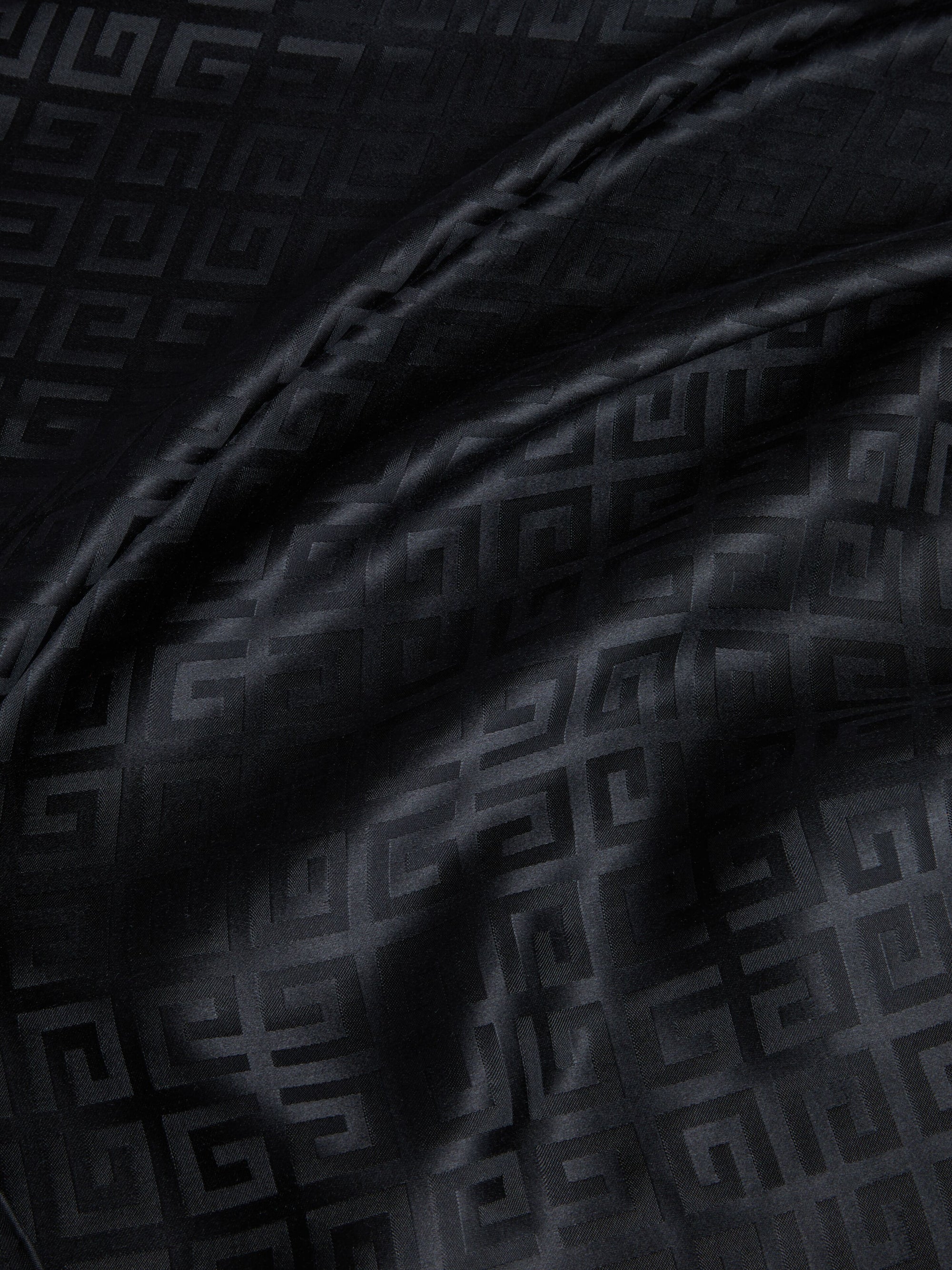 SILK JACQUARD SHINY