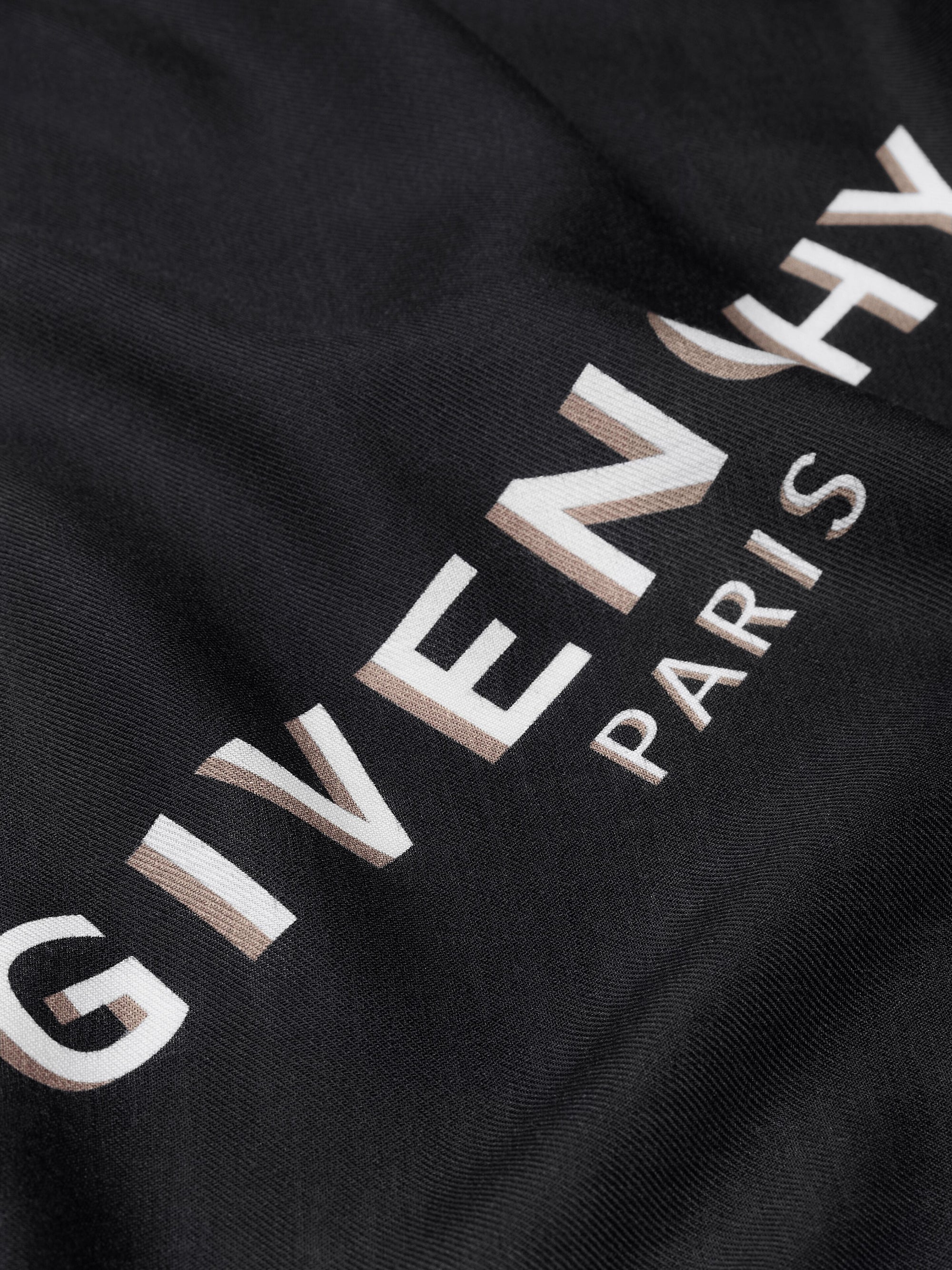 GIVENCHY SHADOW STOLE 70X200