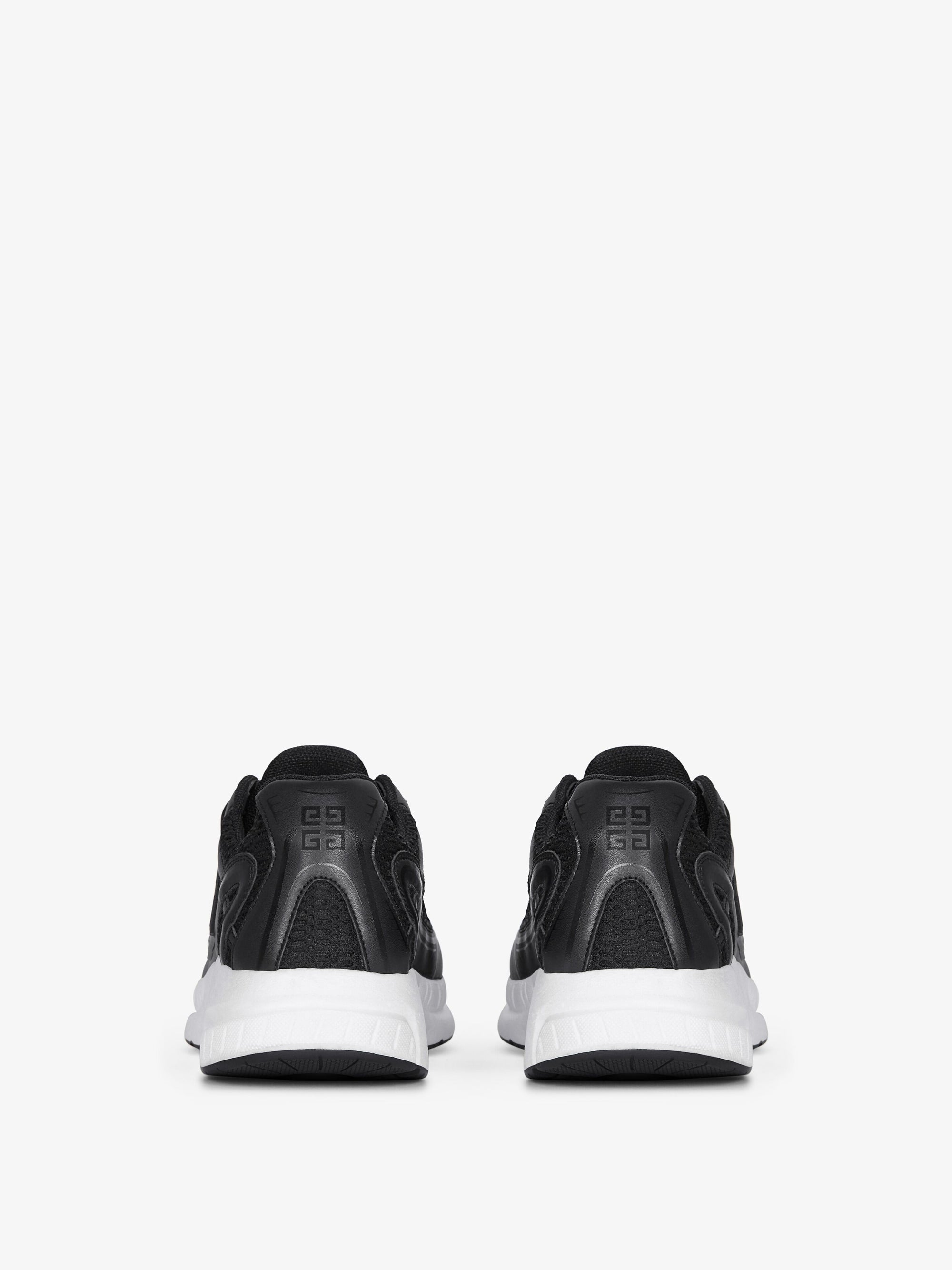 SYNTH.LEATHER/MESH/4G LOGO