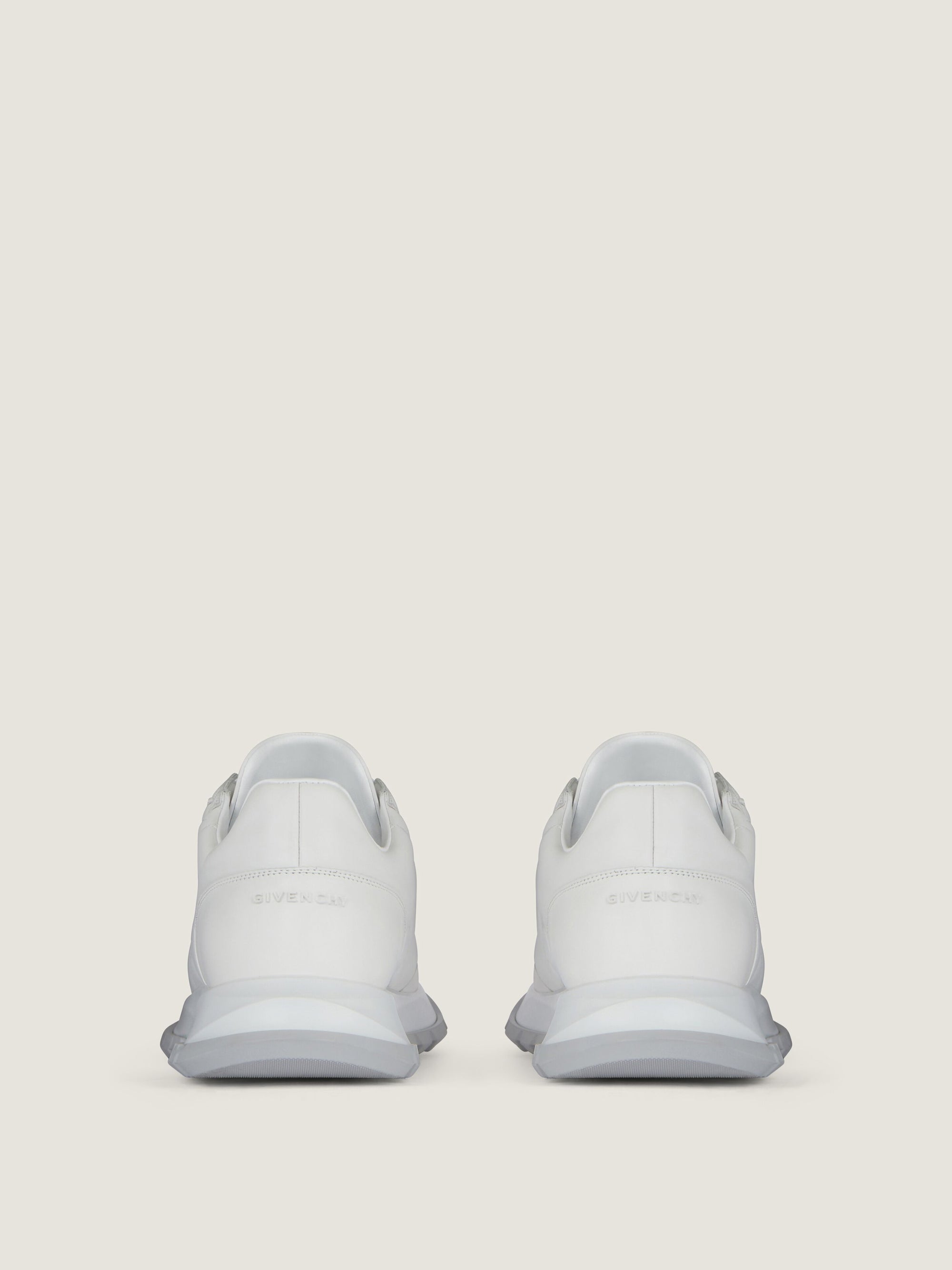 TRAINERS LACE UP