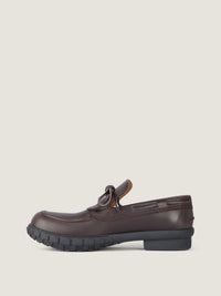 MAT LEATHER/BLACK SOLE
