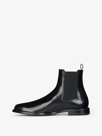 CLASSIC CHELSEA ANKLE BOOTS