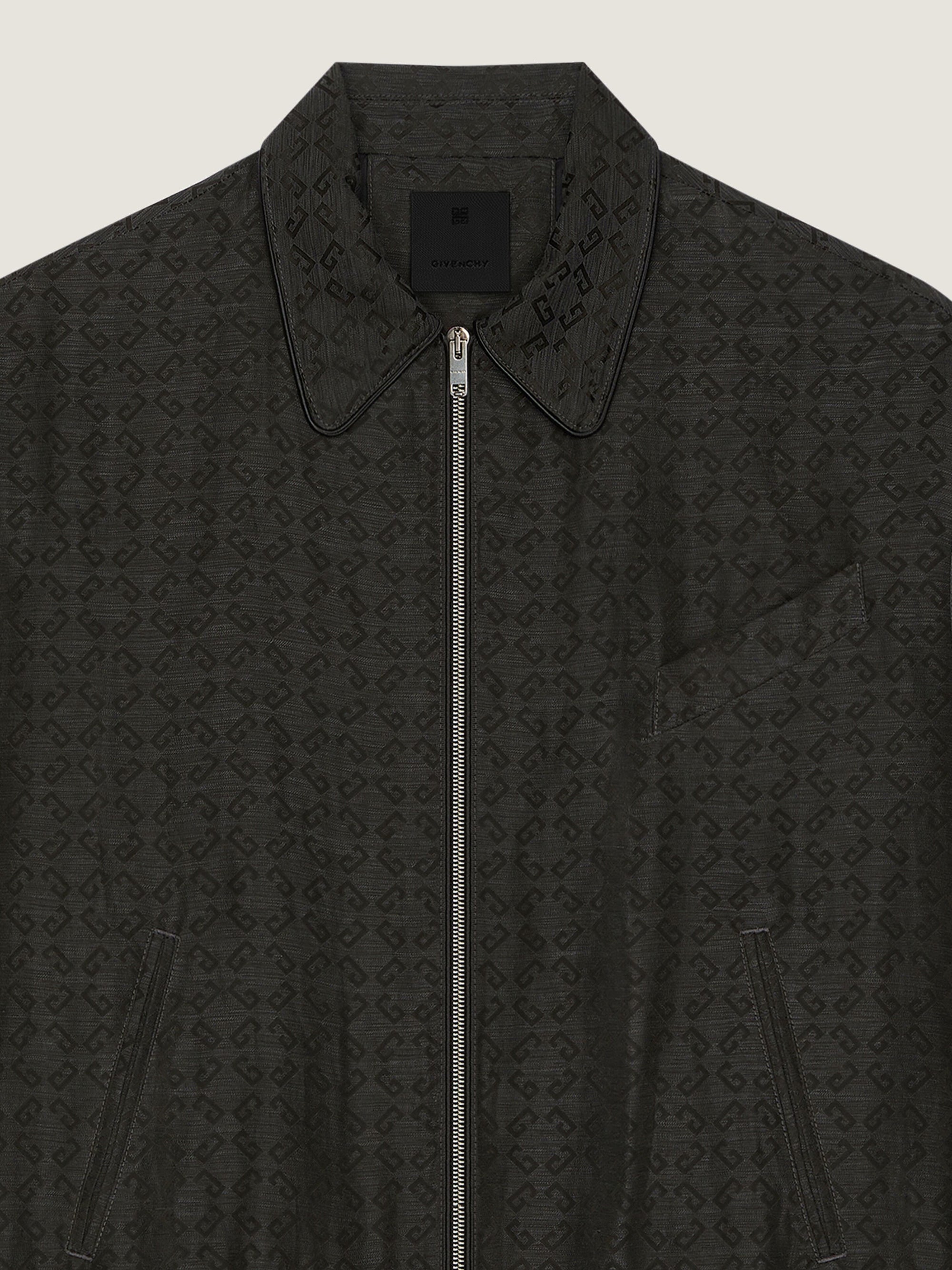 MONOGRAM 72 ON FLUID MIX LINEN