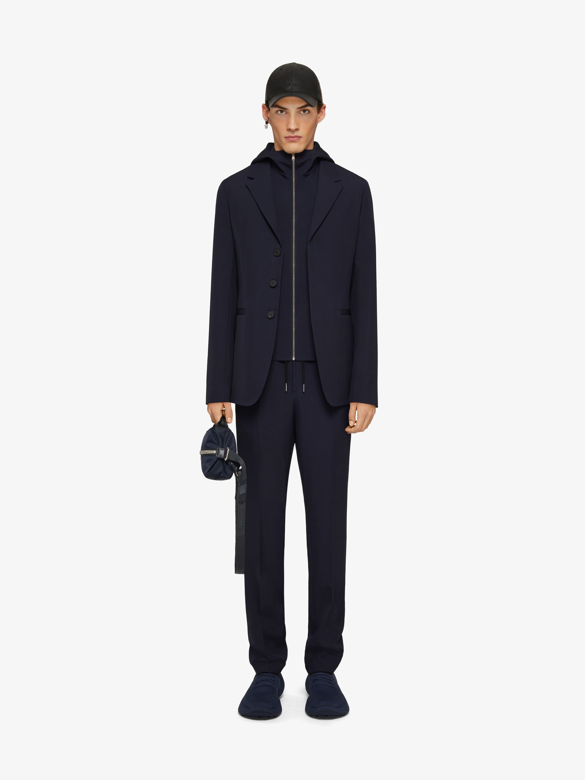 TECHNICAL WOOL TAILORING