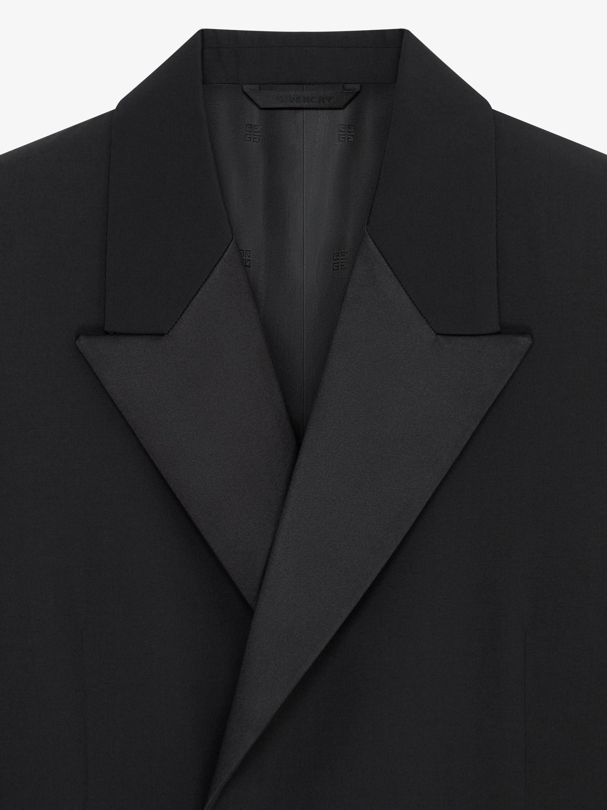 EXTRA FITTED JACKET SATIN PEAK LAPEL