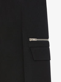 FORMAL PANT WITH POCKETS DETAILS