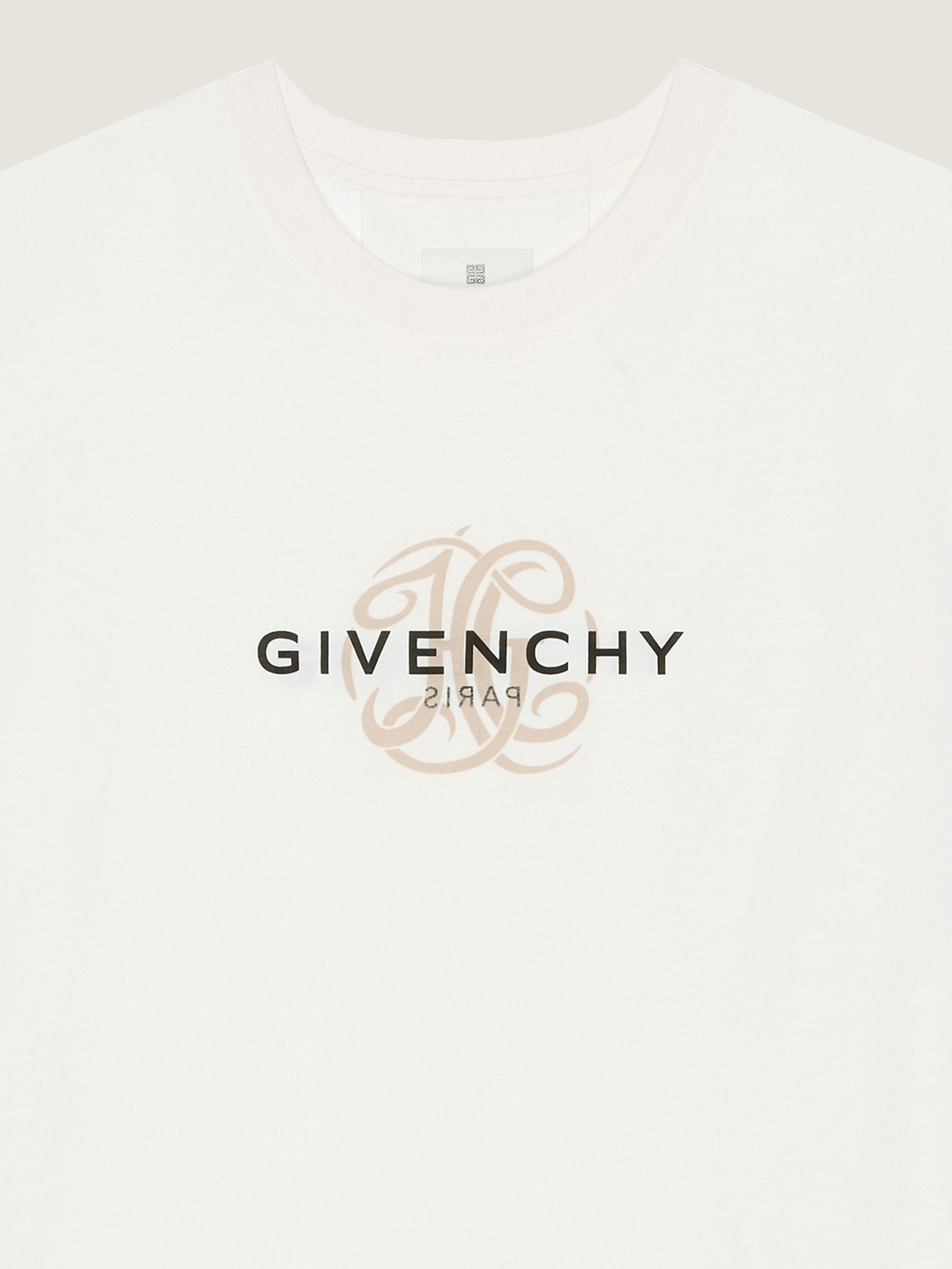 REGULAR FIT TSHIRT