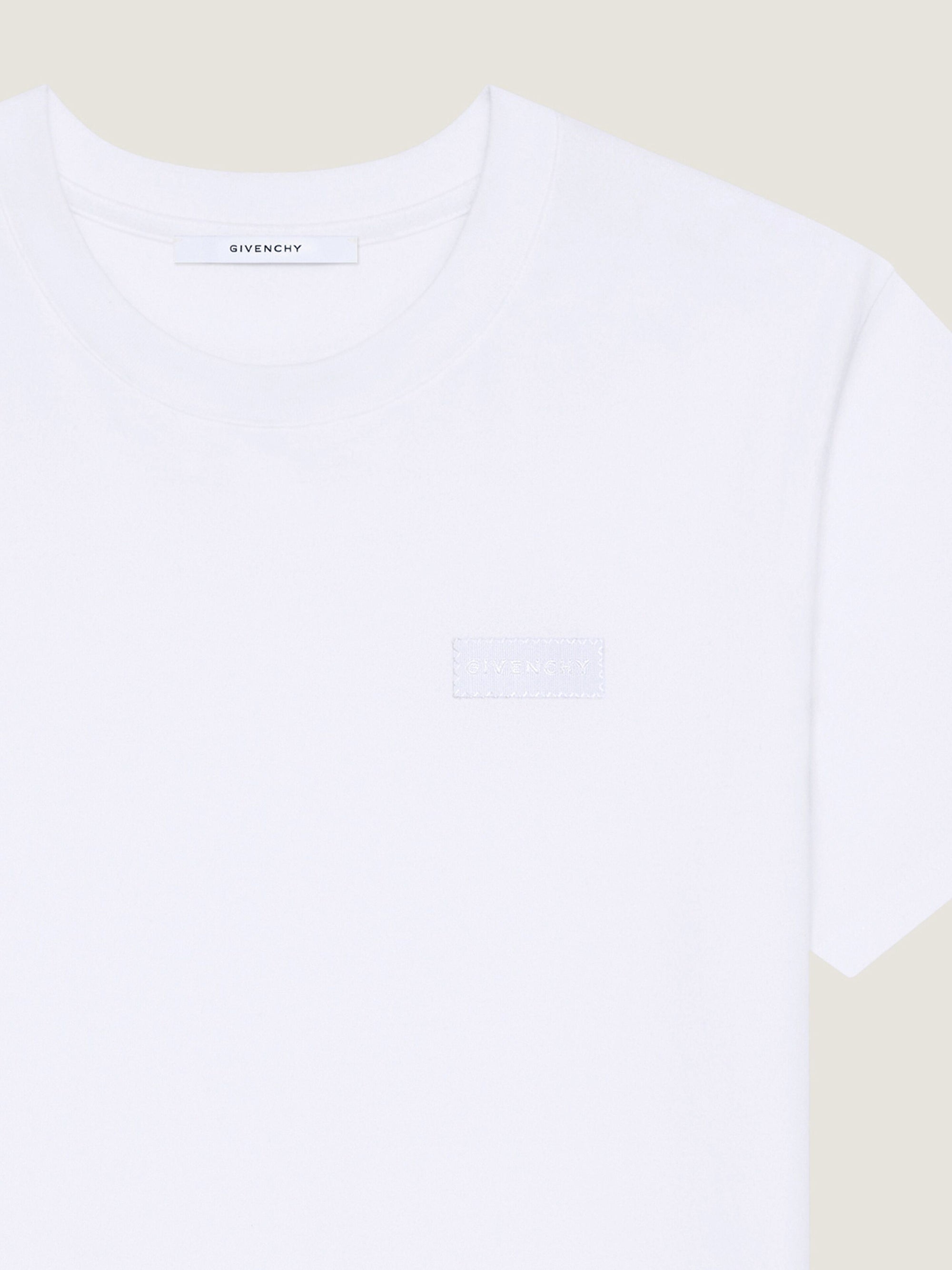 REGULAR FIT TSHIRT