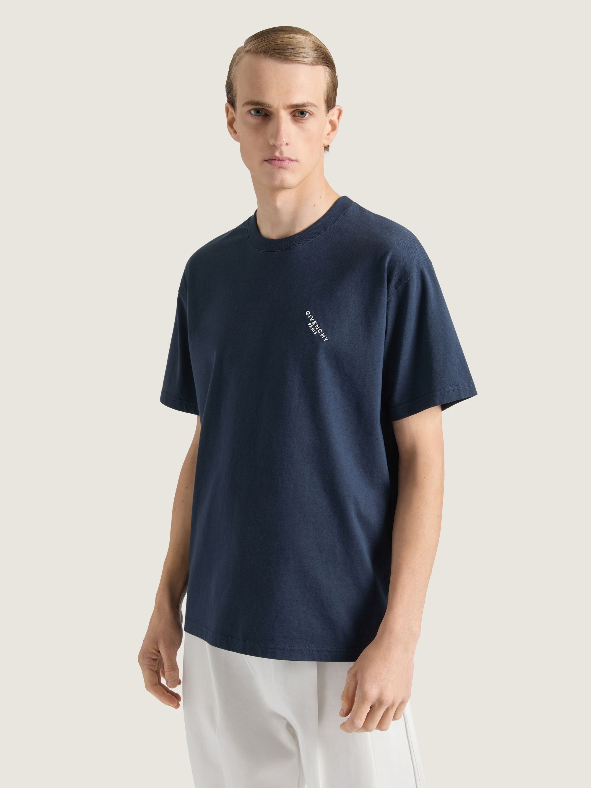 REGULAR FIT TSHIRT
