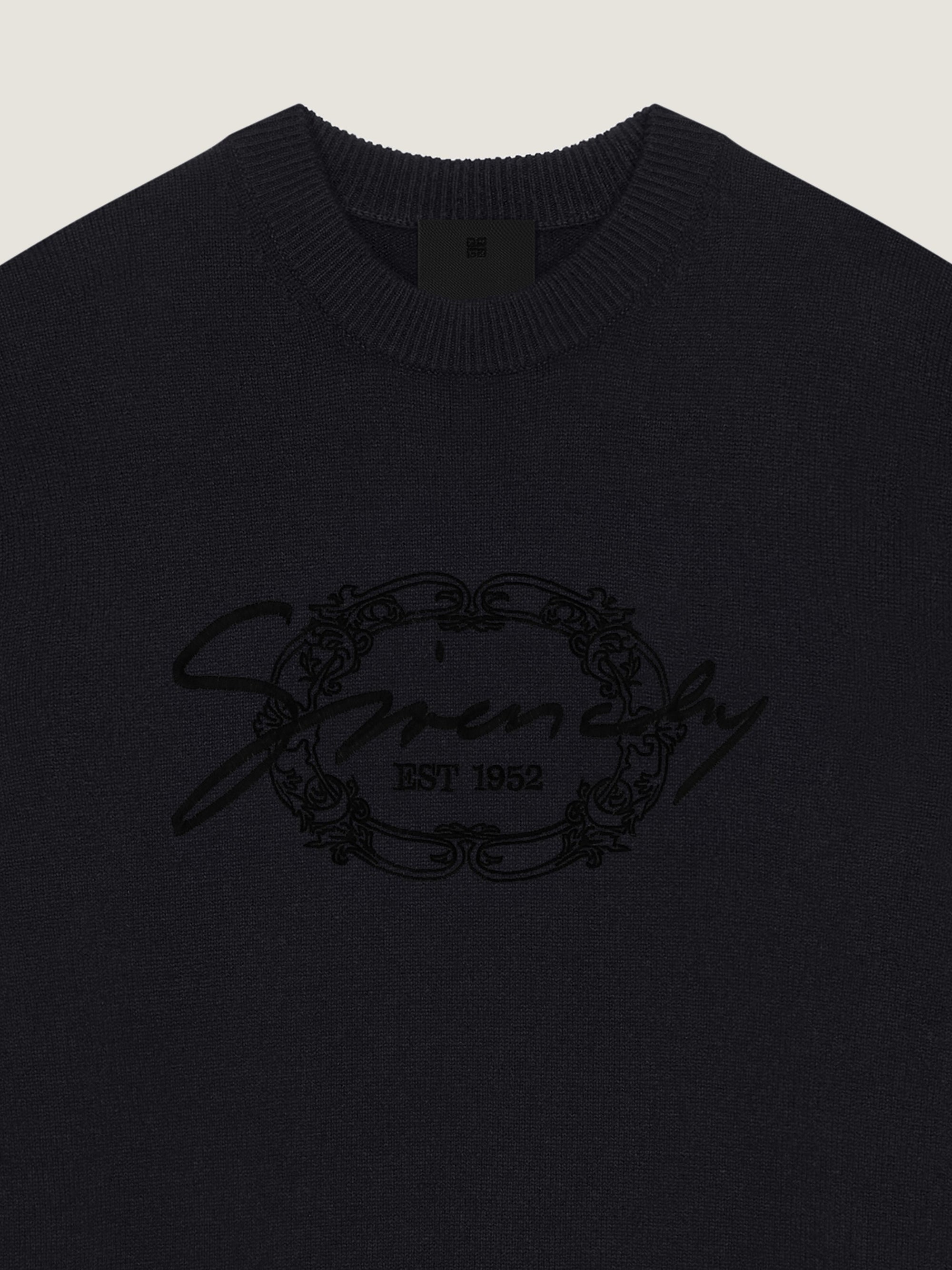 CREW NECK SWEATER