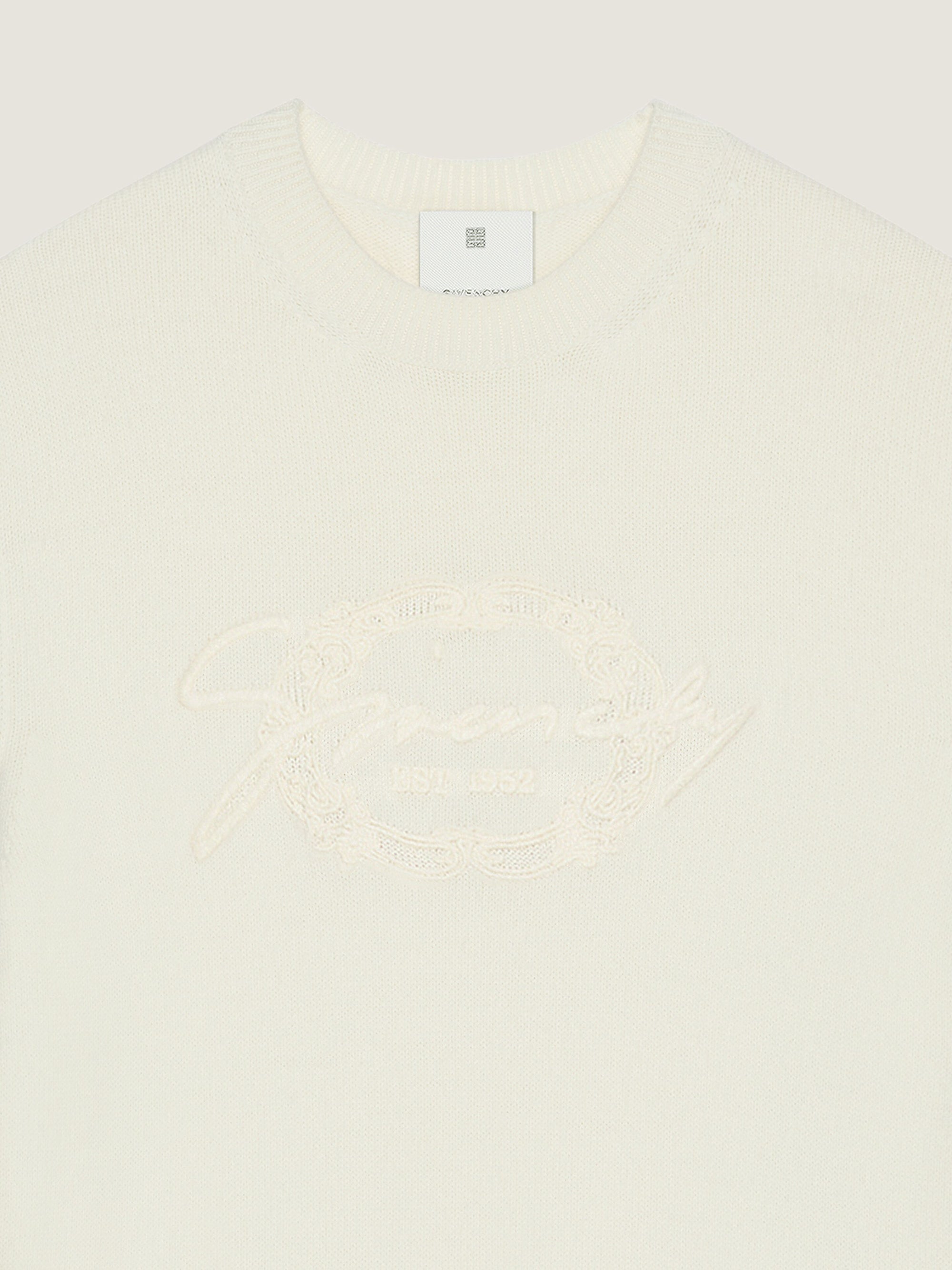 CREW NECK SWEATER
