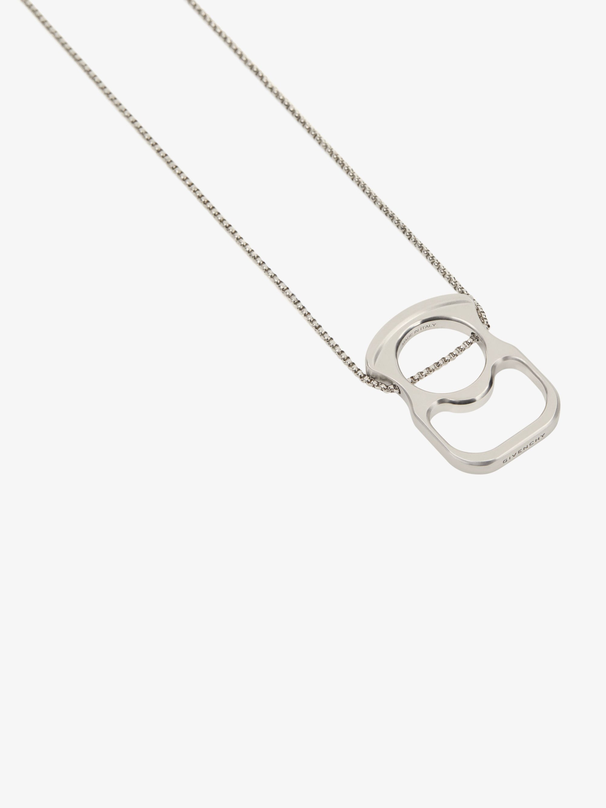 G CAN PENDANT SILVERY NECKLACE