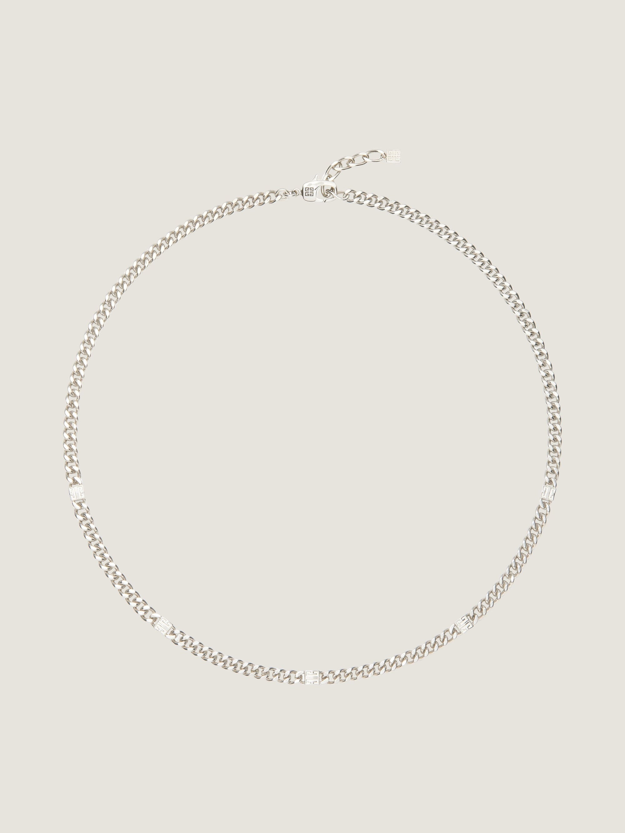 4G SILVERY CHAIN SMALL NECKLACE