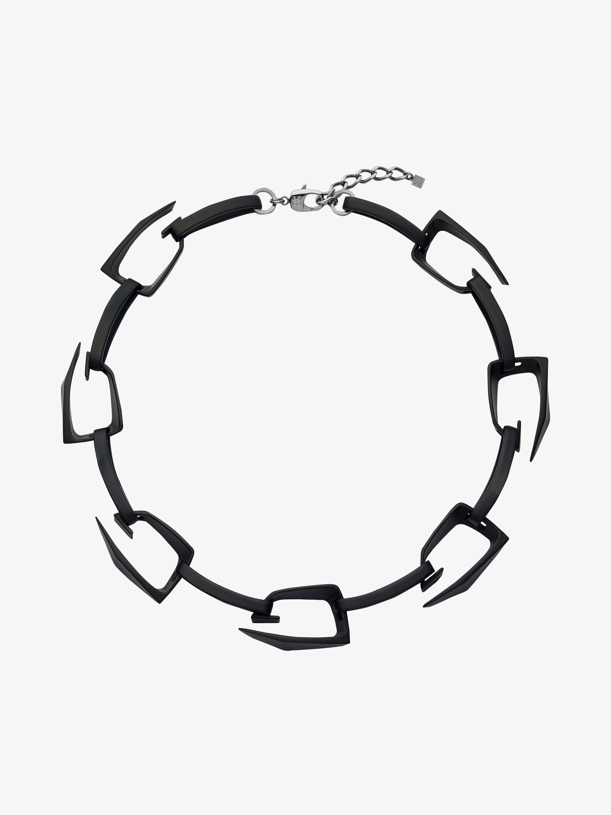 GIV CUT BLACK LARGE NECKLACE